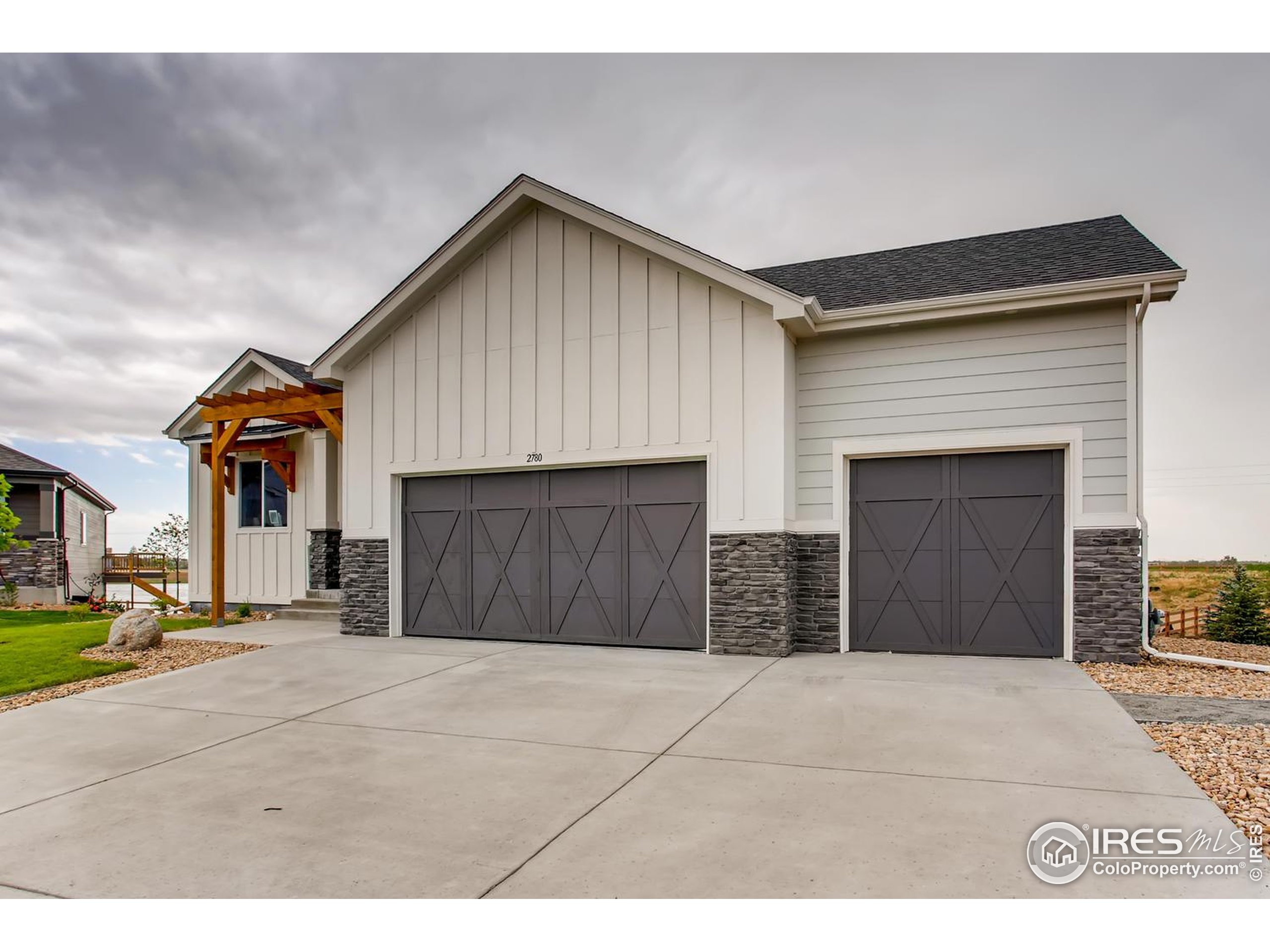 20 Snowcap Dr