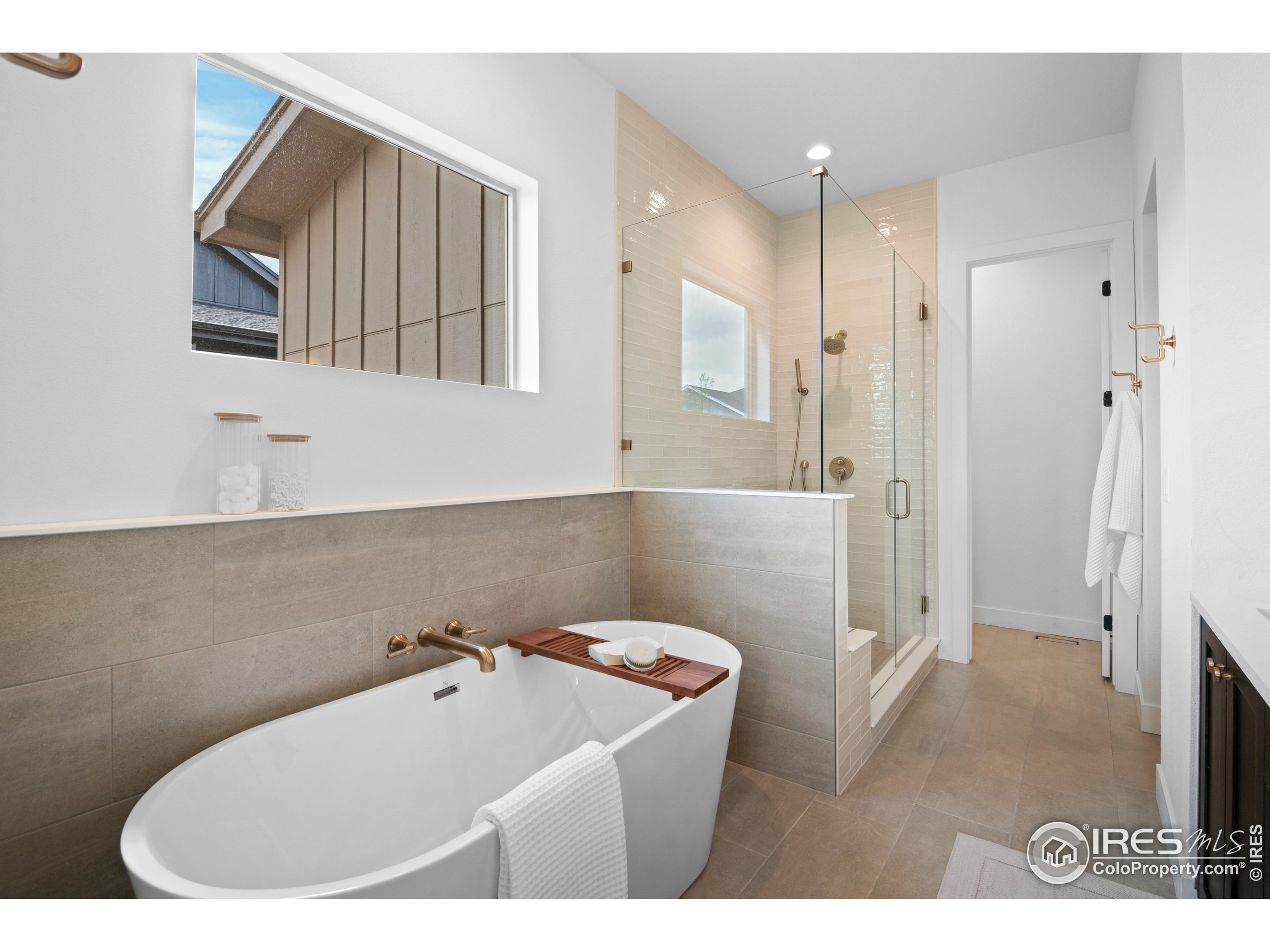 20 Snowcap Dr