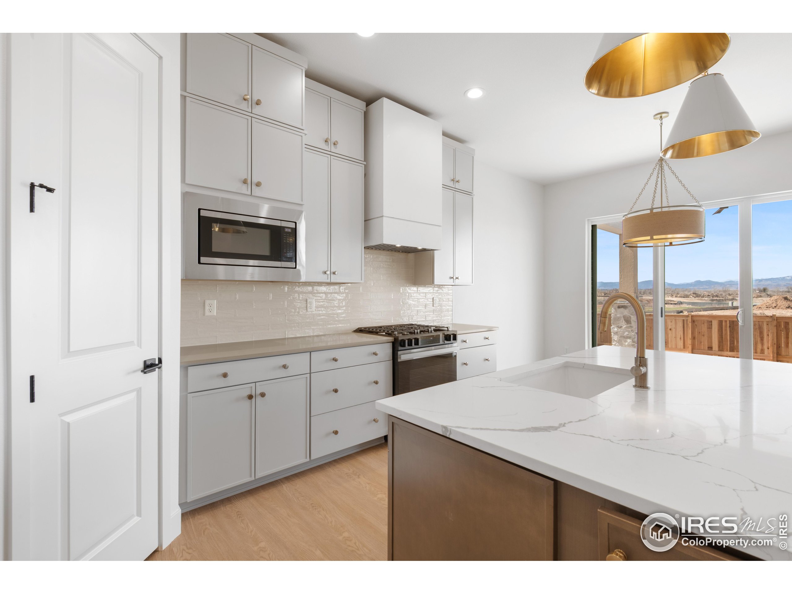 20 Snowcap Dr
