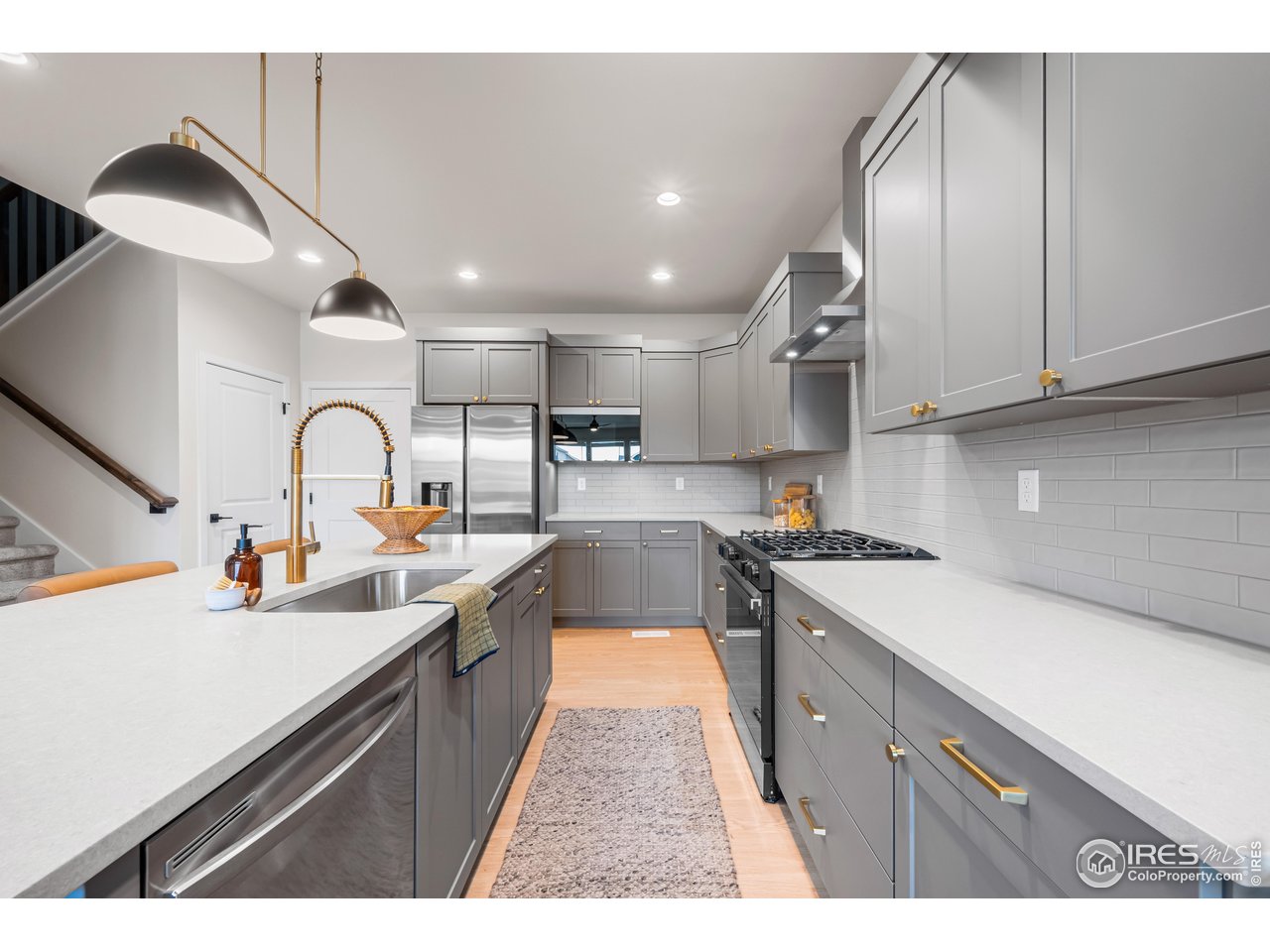 648 Greenspire Dr V-6