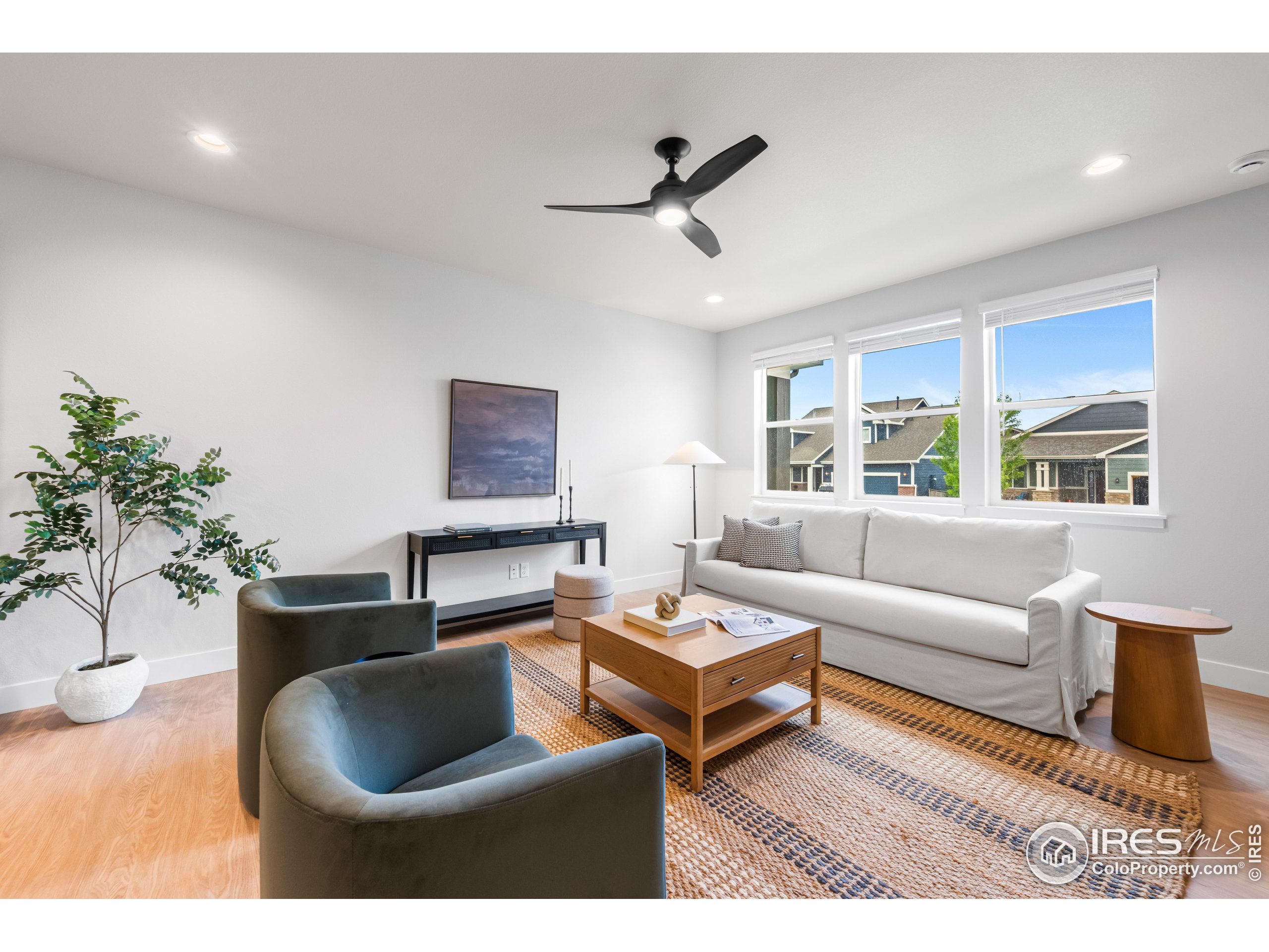 648 Greenspire Dr V-6