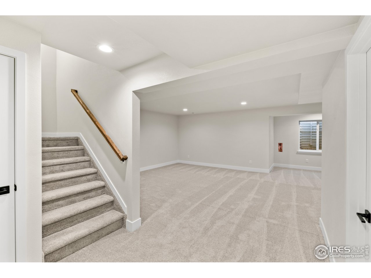 648 Greenspire Dr V-6