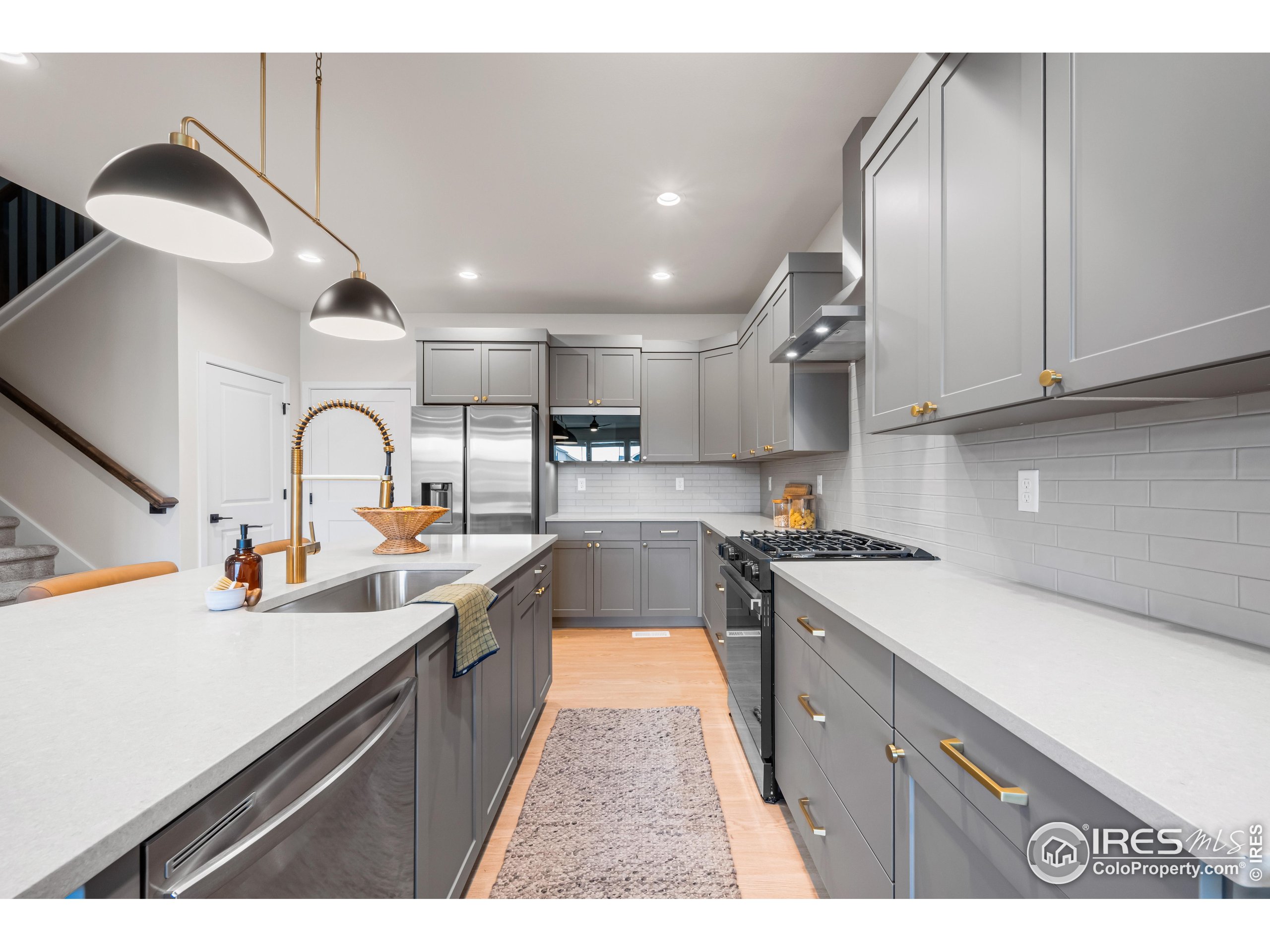 648 Greenspire Dr V-6