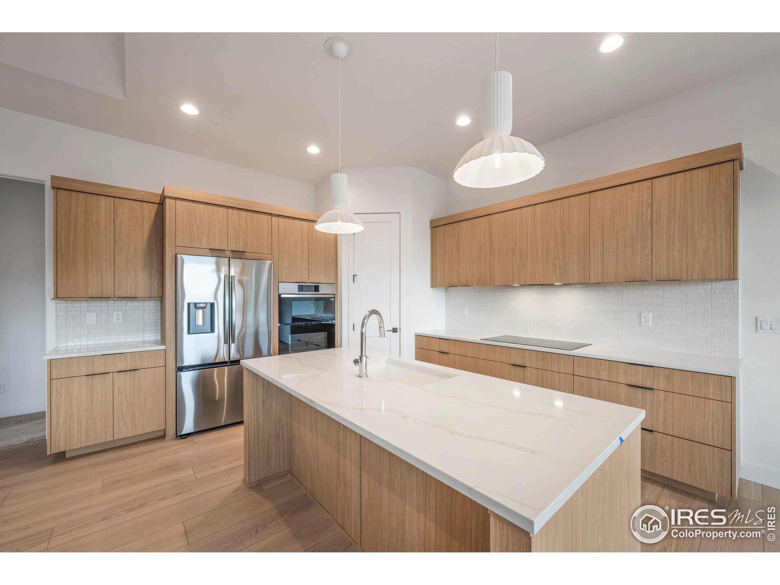 125 Boxwood Dr