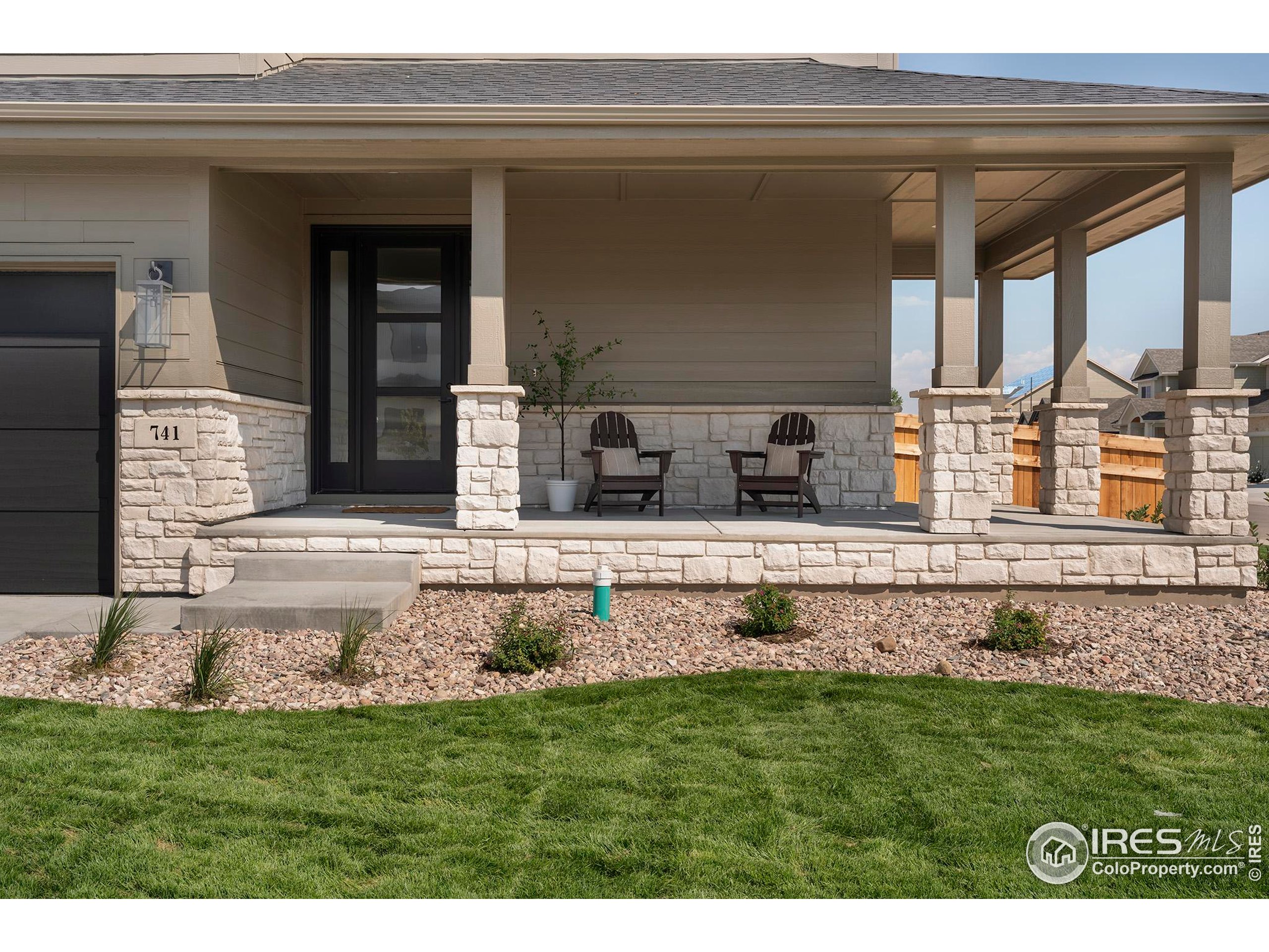 741 Clydesdale Dr