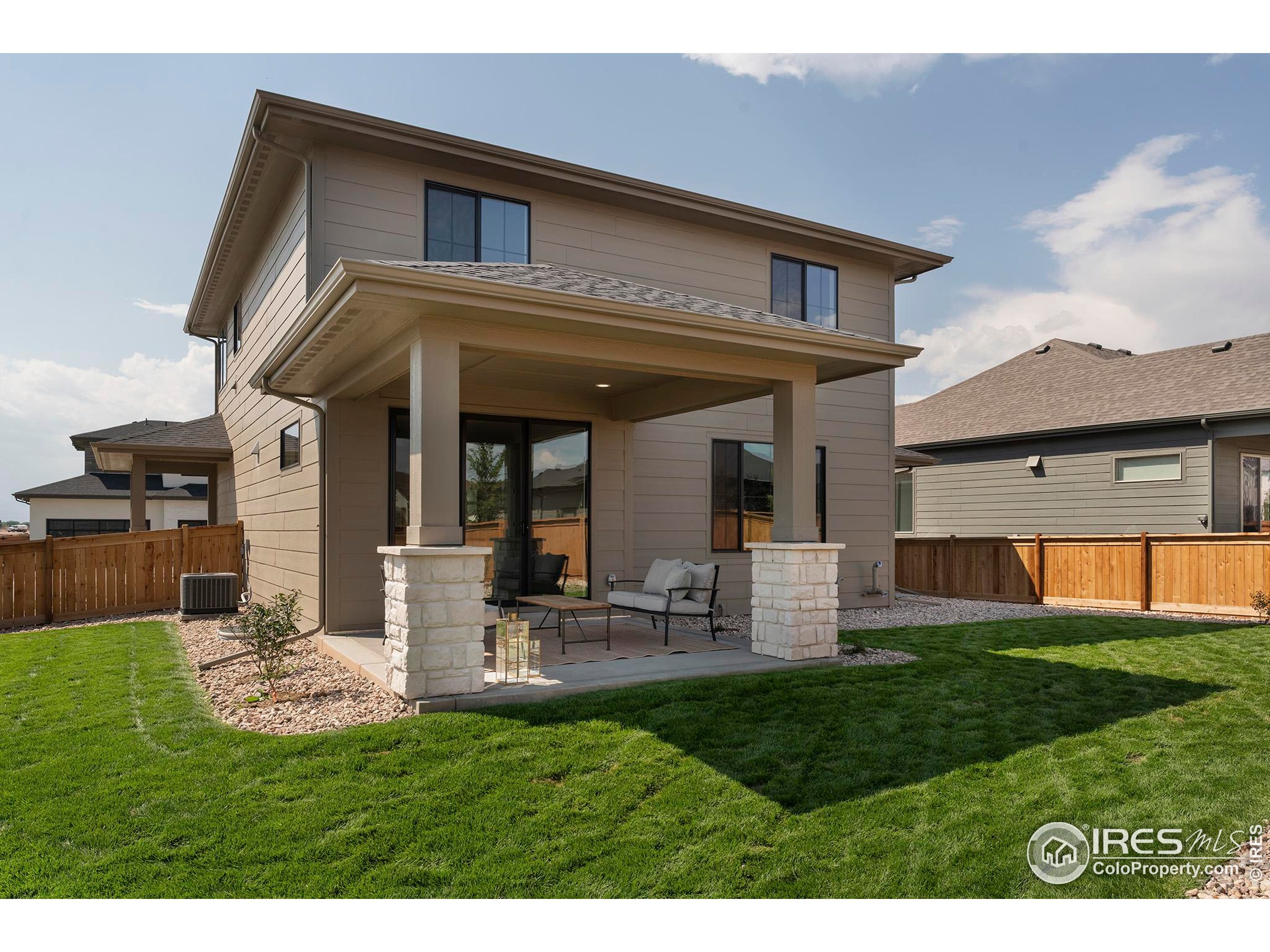741 Clydesdale Dr