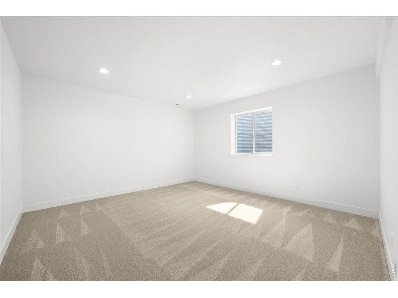 825 Doubleleaf Dr