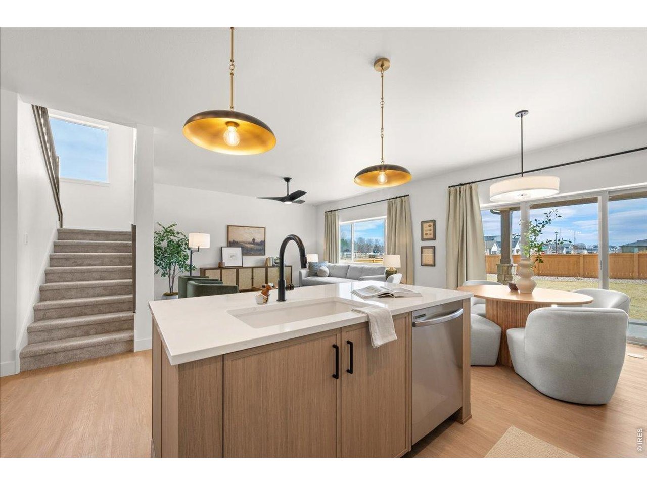 825 Doubleleaf Dr