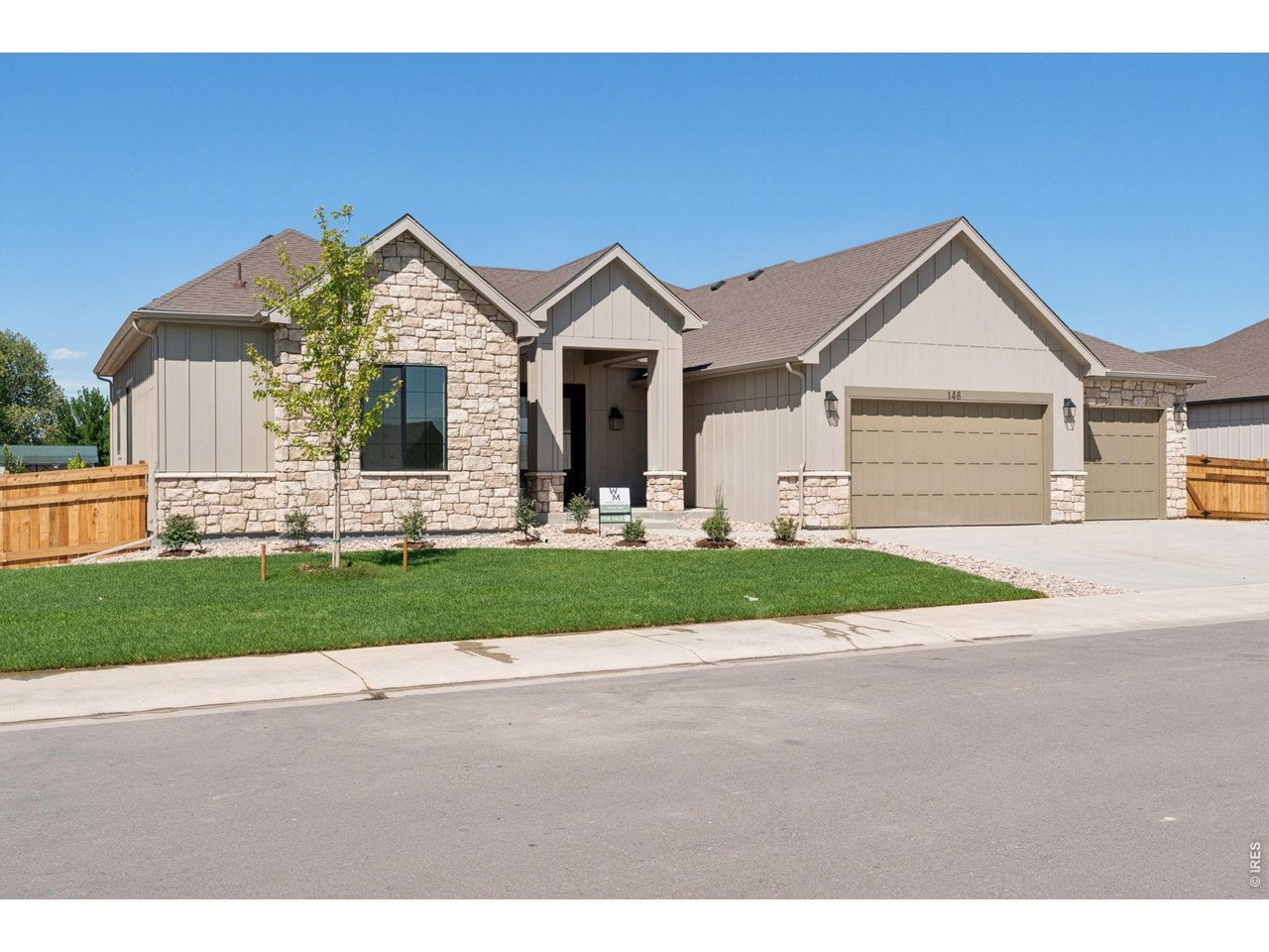 146 Blue Fortune Dr