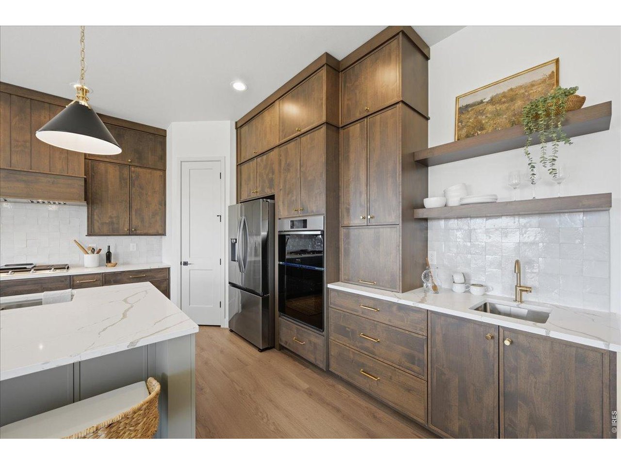 8 Blue Fortune Ct
