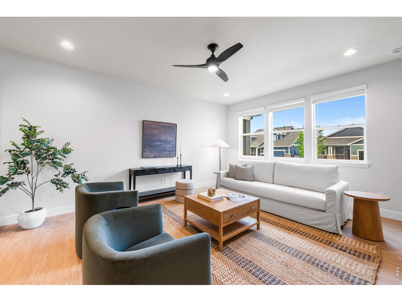 648 Greenspire Dr V-6