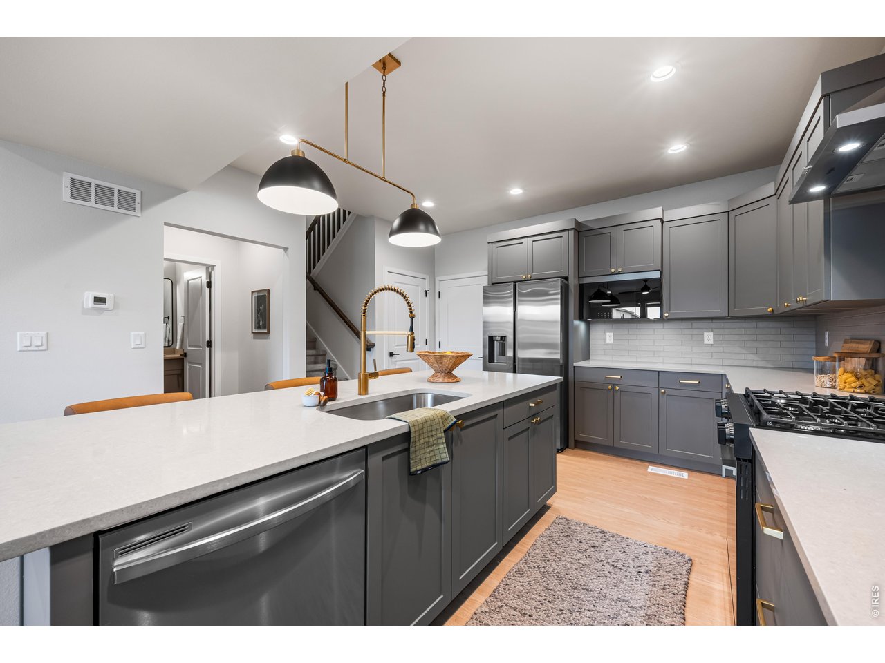 648 Greenspire Dr V-6