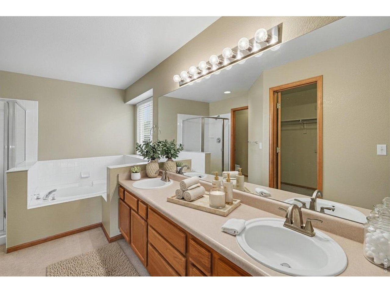 123 Rock Bridge Ct