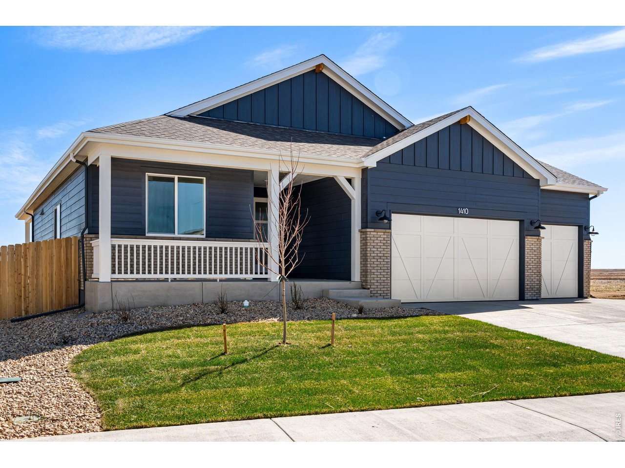844 Doubleleaf Dr