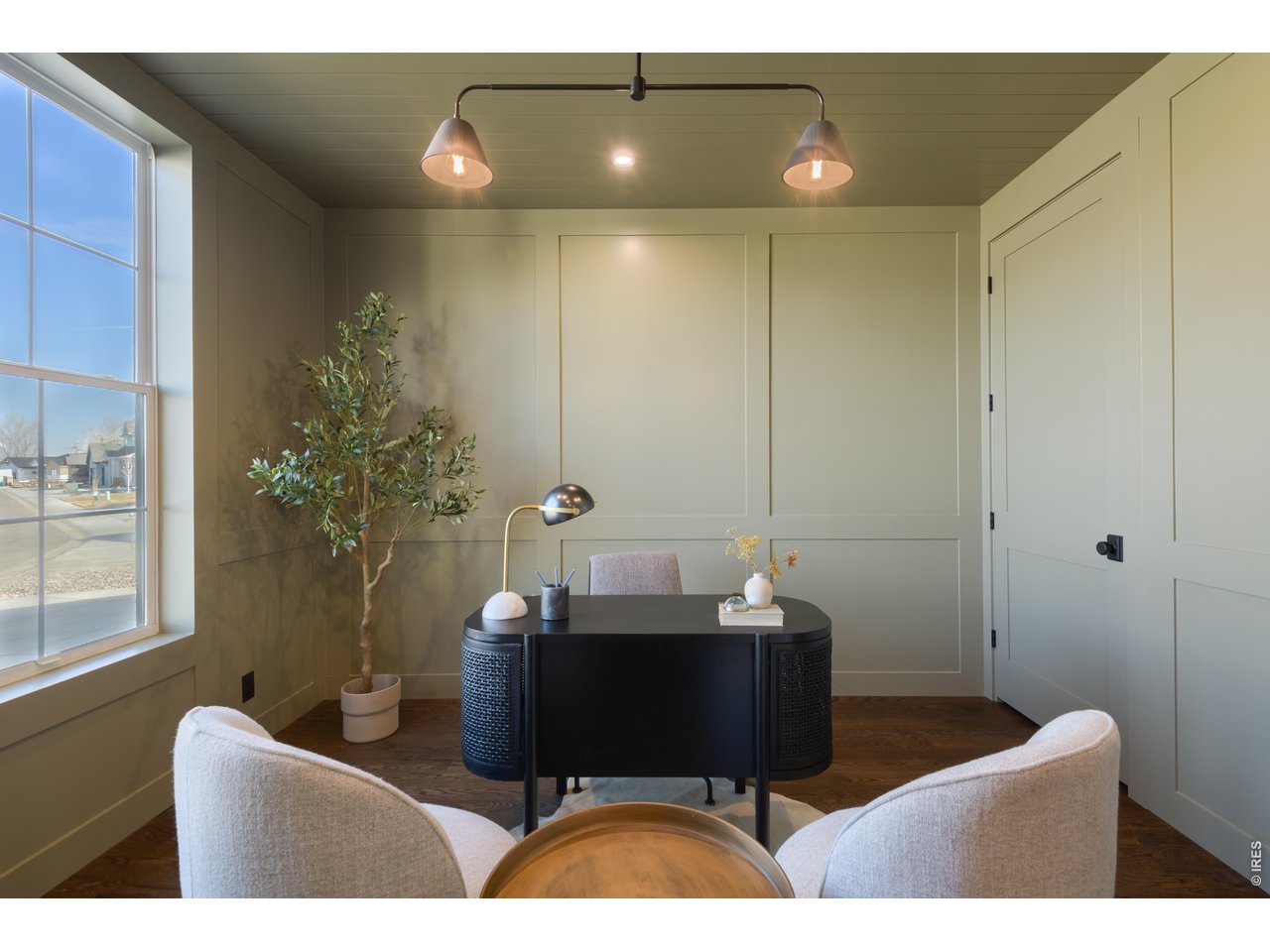 186 Blue Fortune Dr