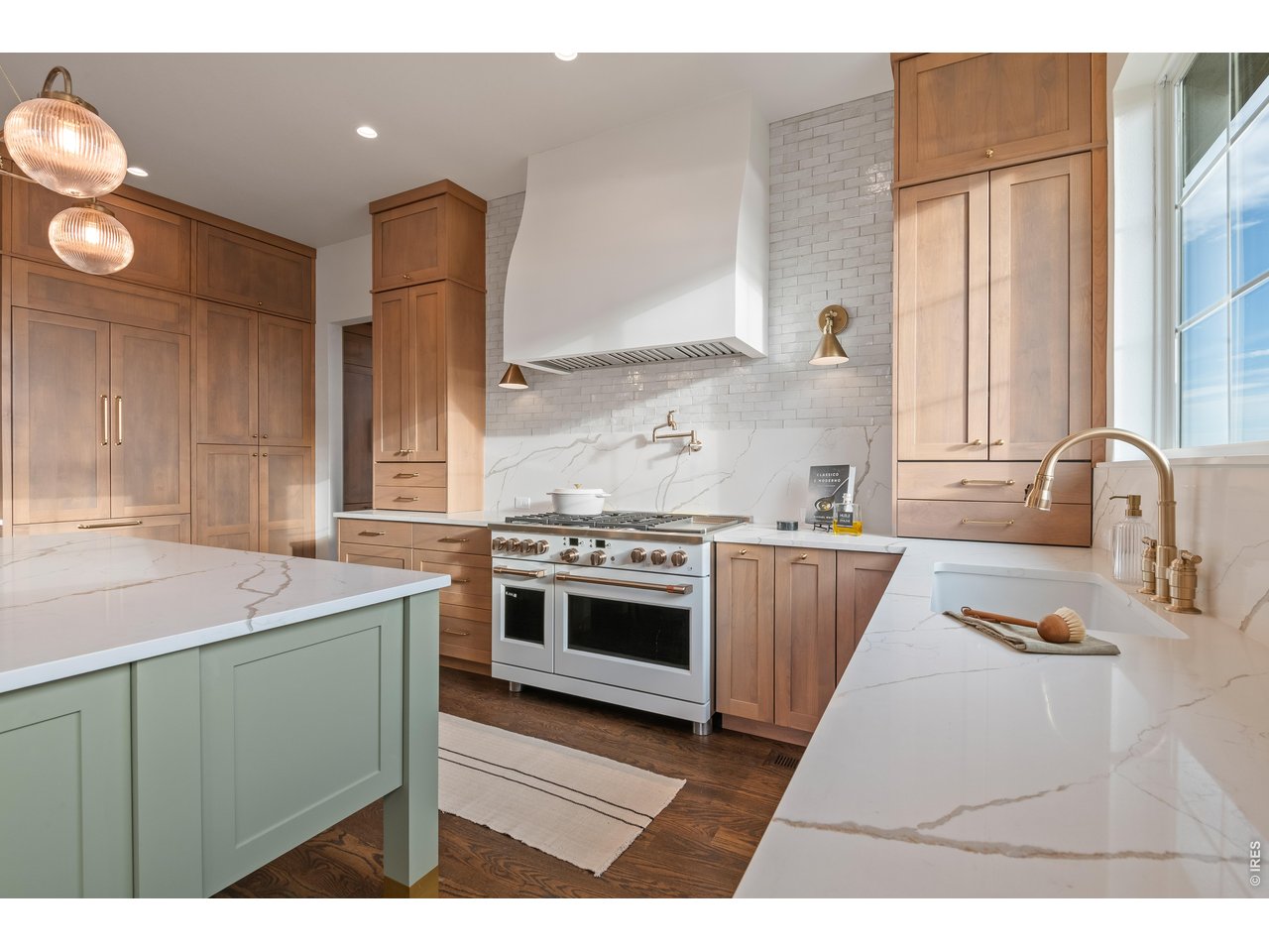 186 Blue Fortune Dr