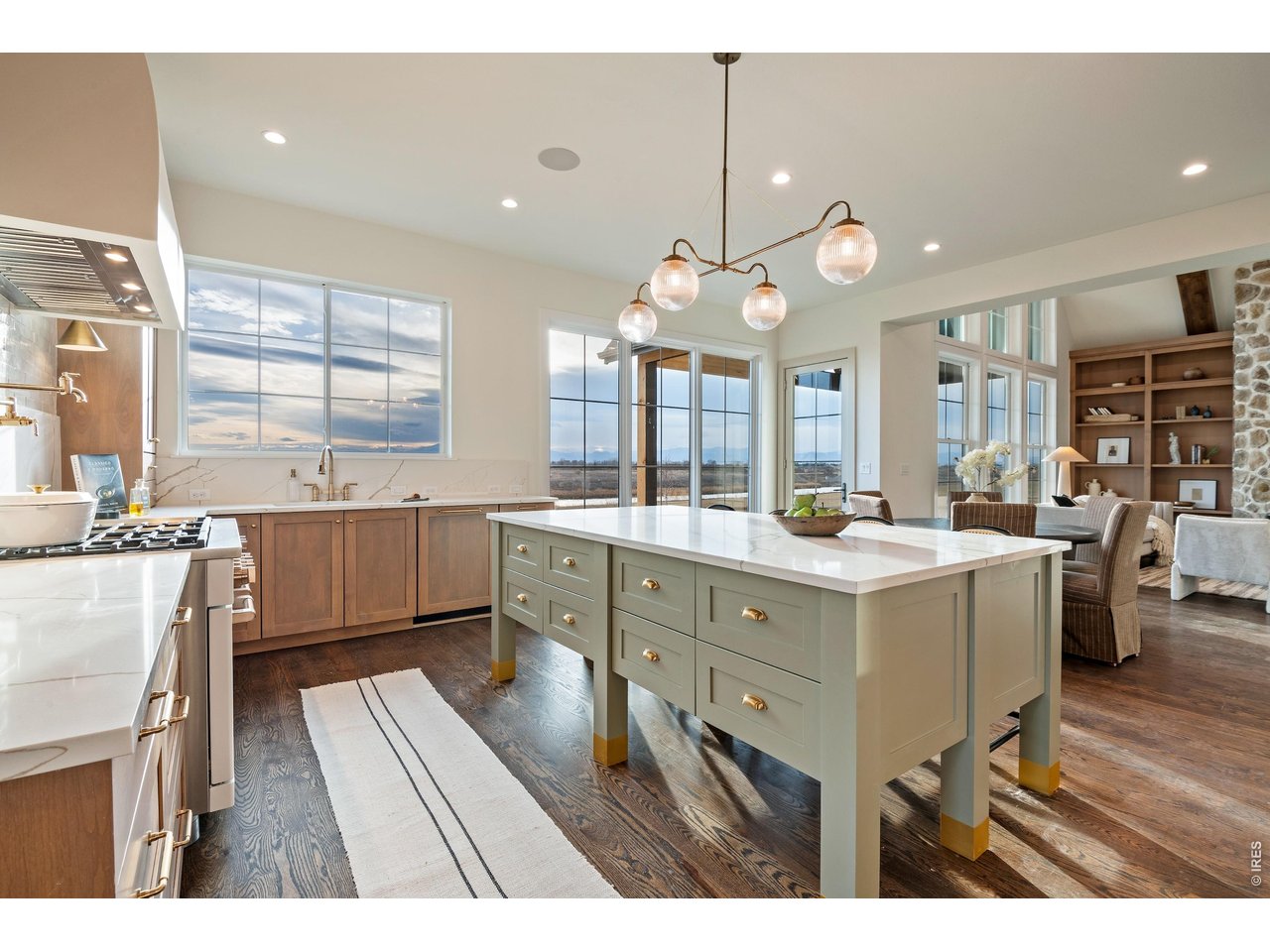 186 Blue Fortune Dr