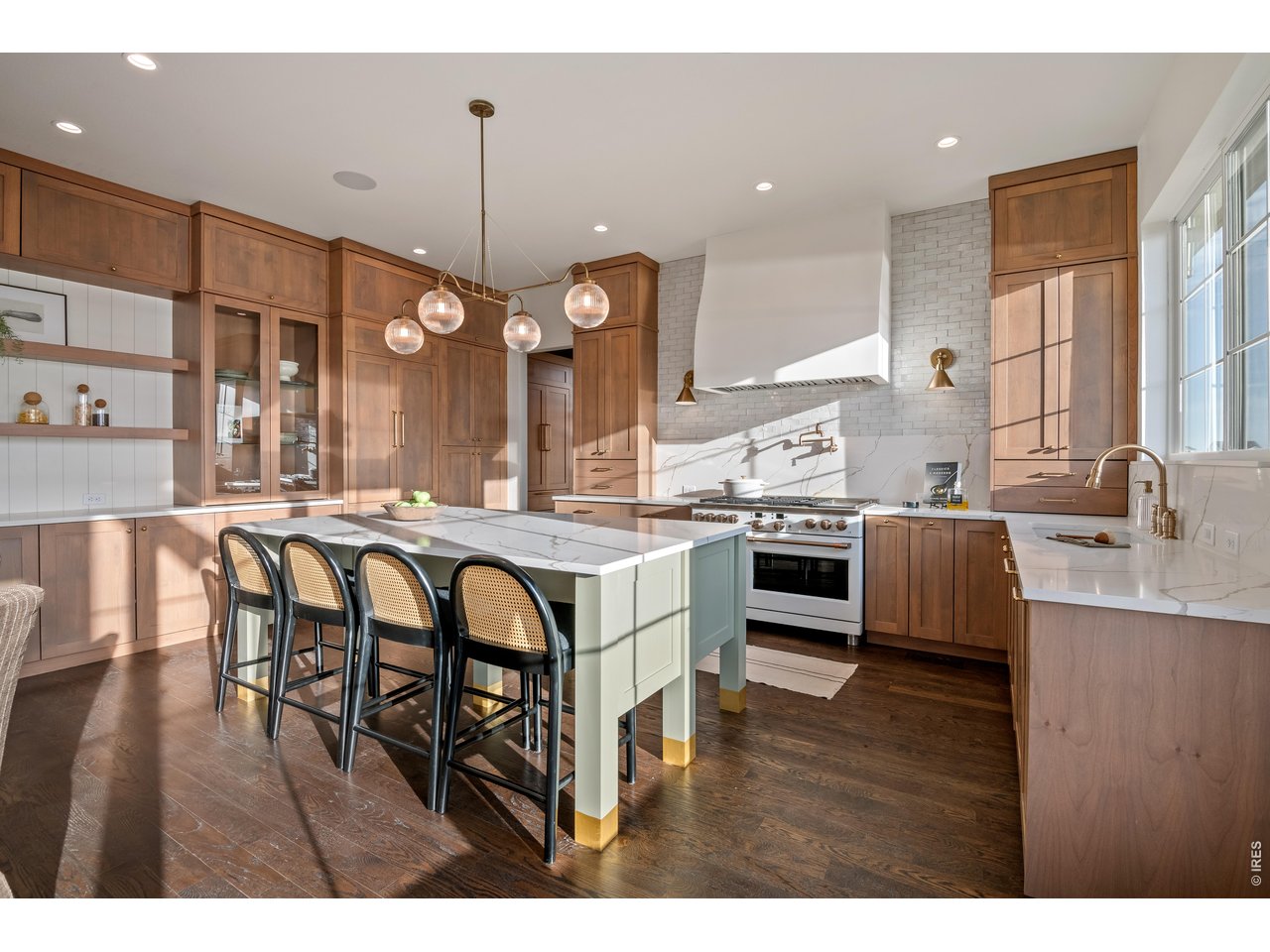 186 Blue Fortune Dr