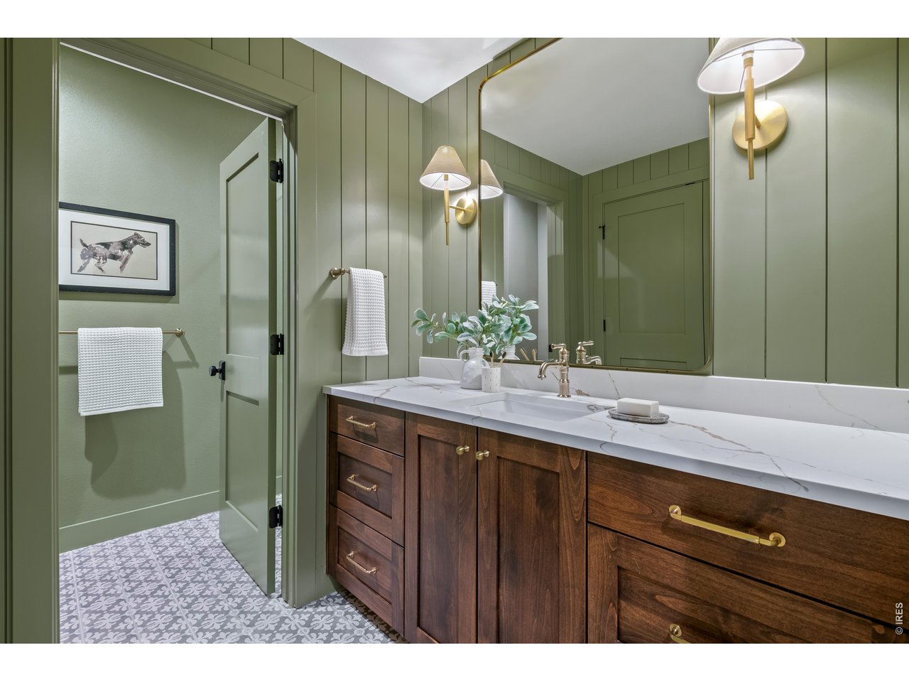 186 Blue Fortune Dr