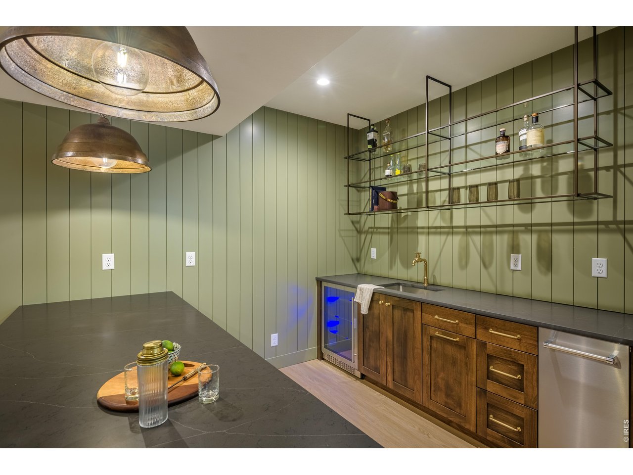 186 Blue Fortune Dr