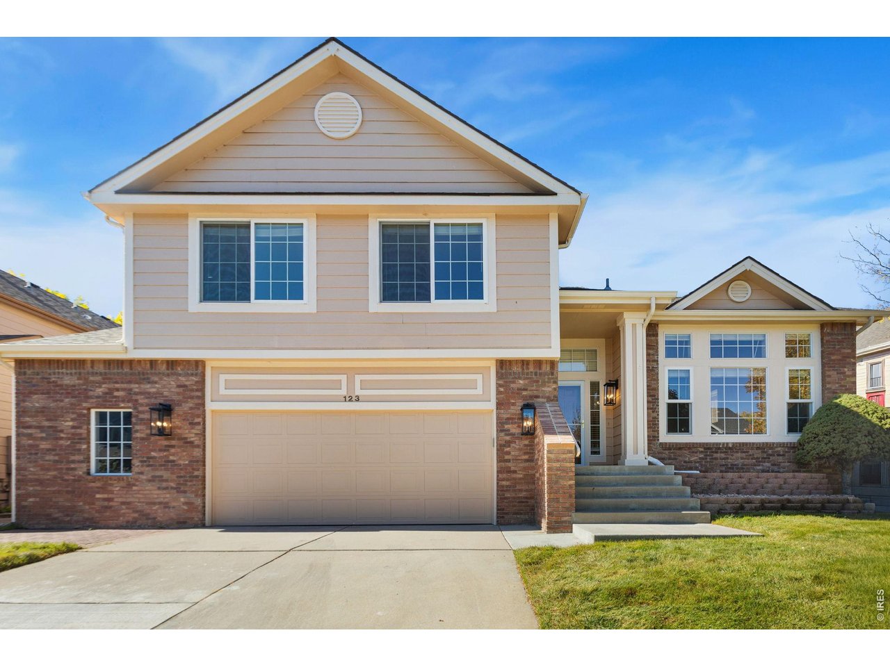 123 Rock Bridge Ct