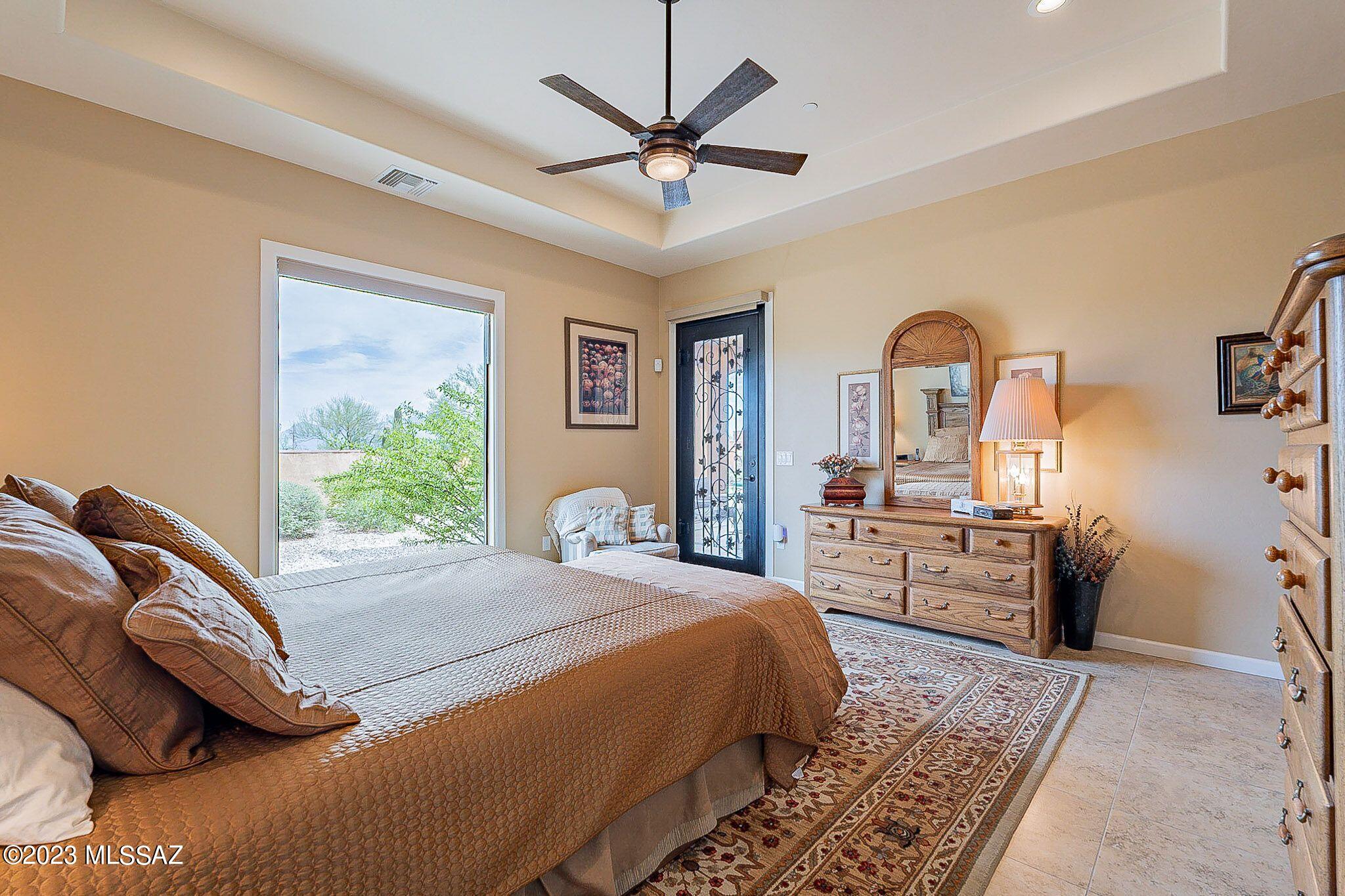 1575 N Fern Cliffs Court