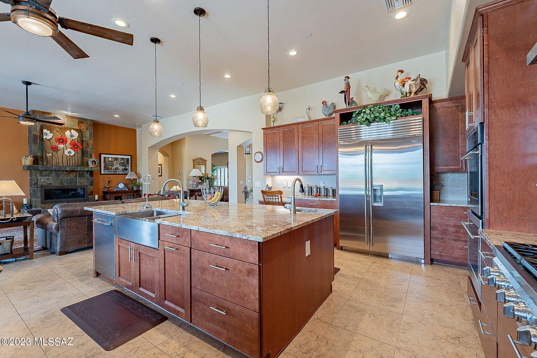 1575 N Fern Cliffs Court