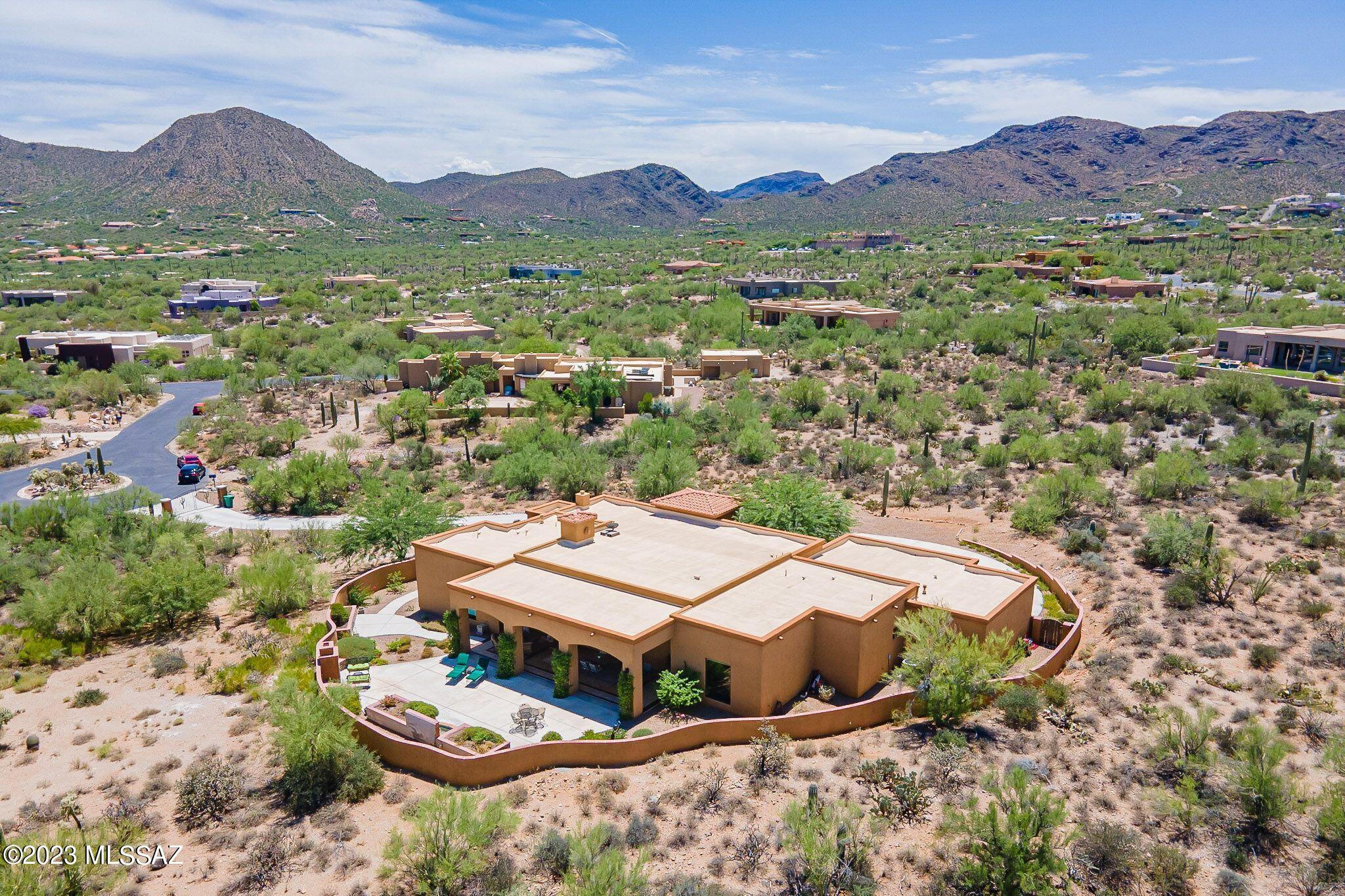 1575 N Fern Cliffs Court