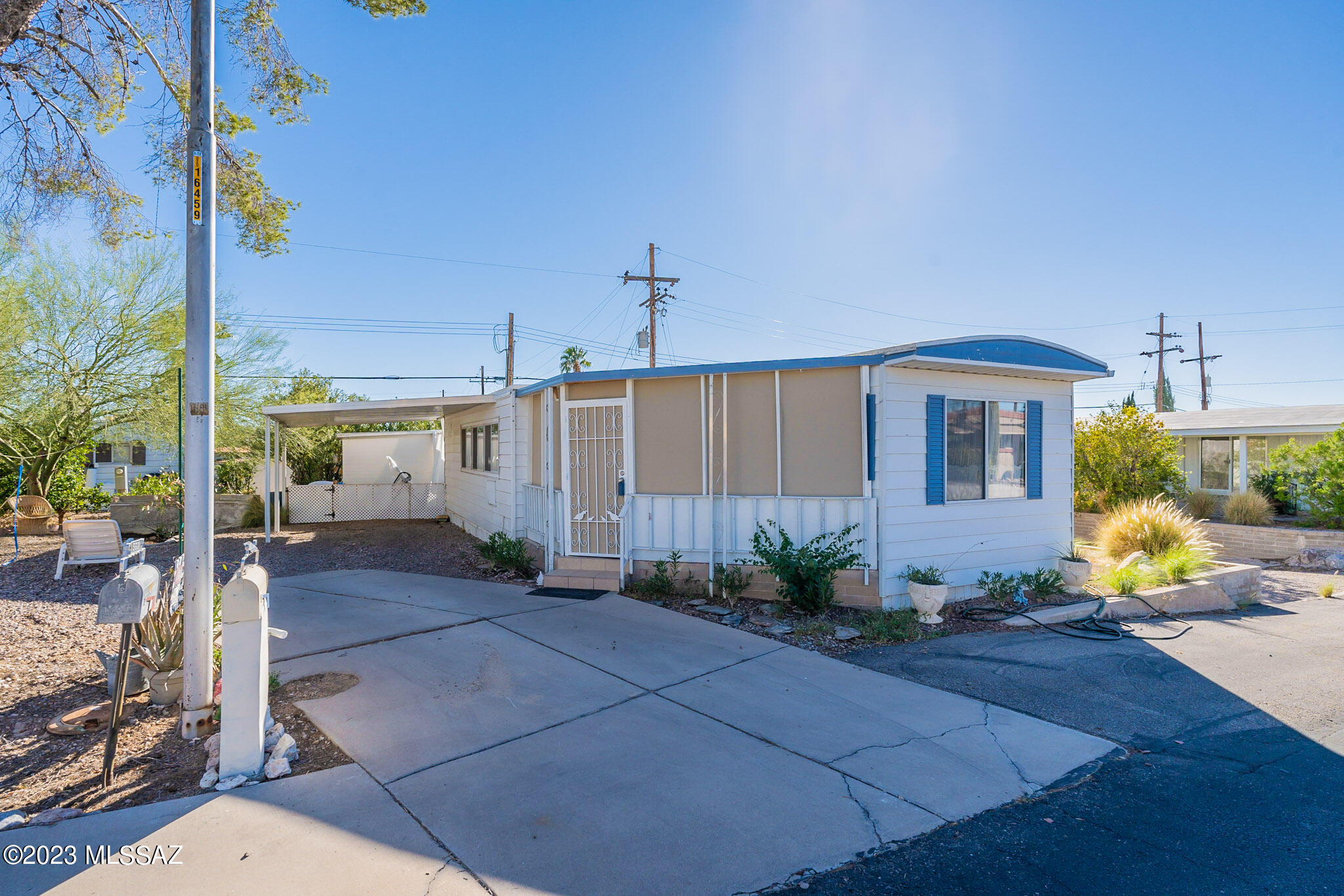 5609 W Flying M Street