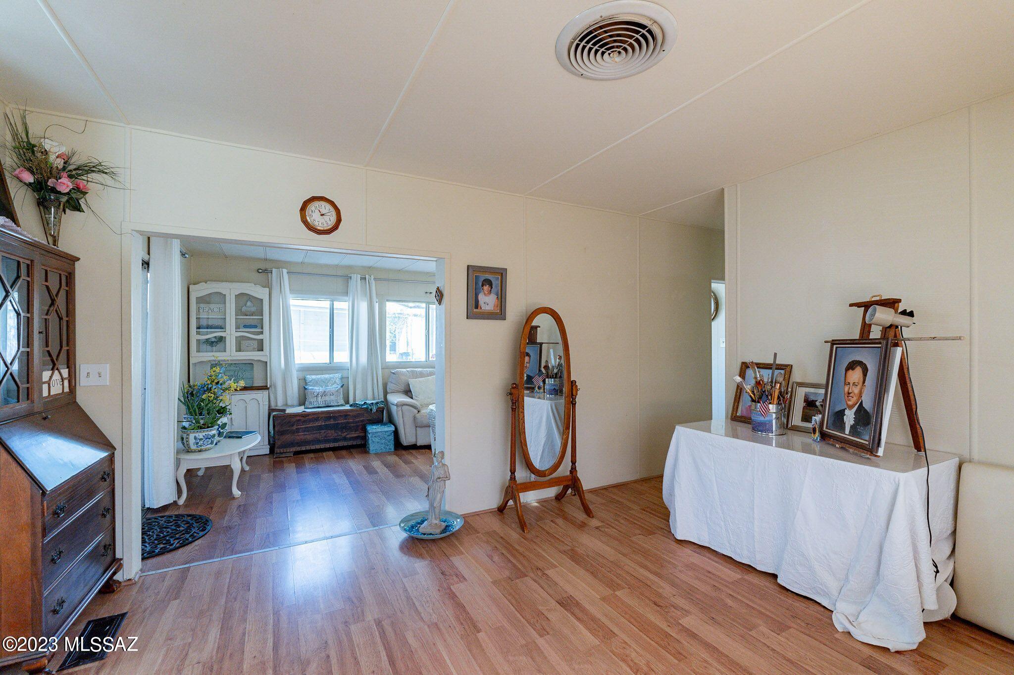 5609 W Flying M Street