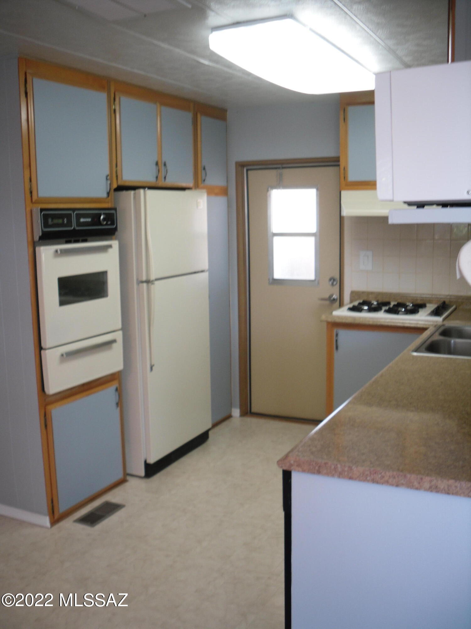 5548 W Flying M Street