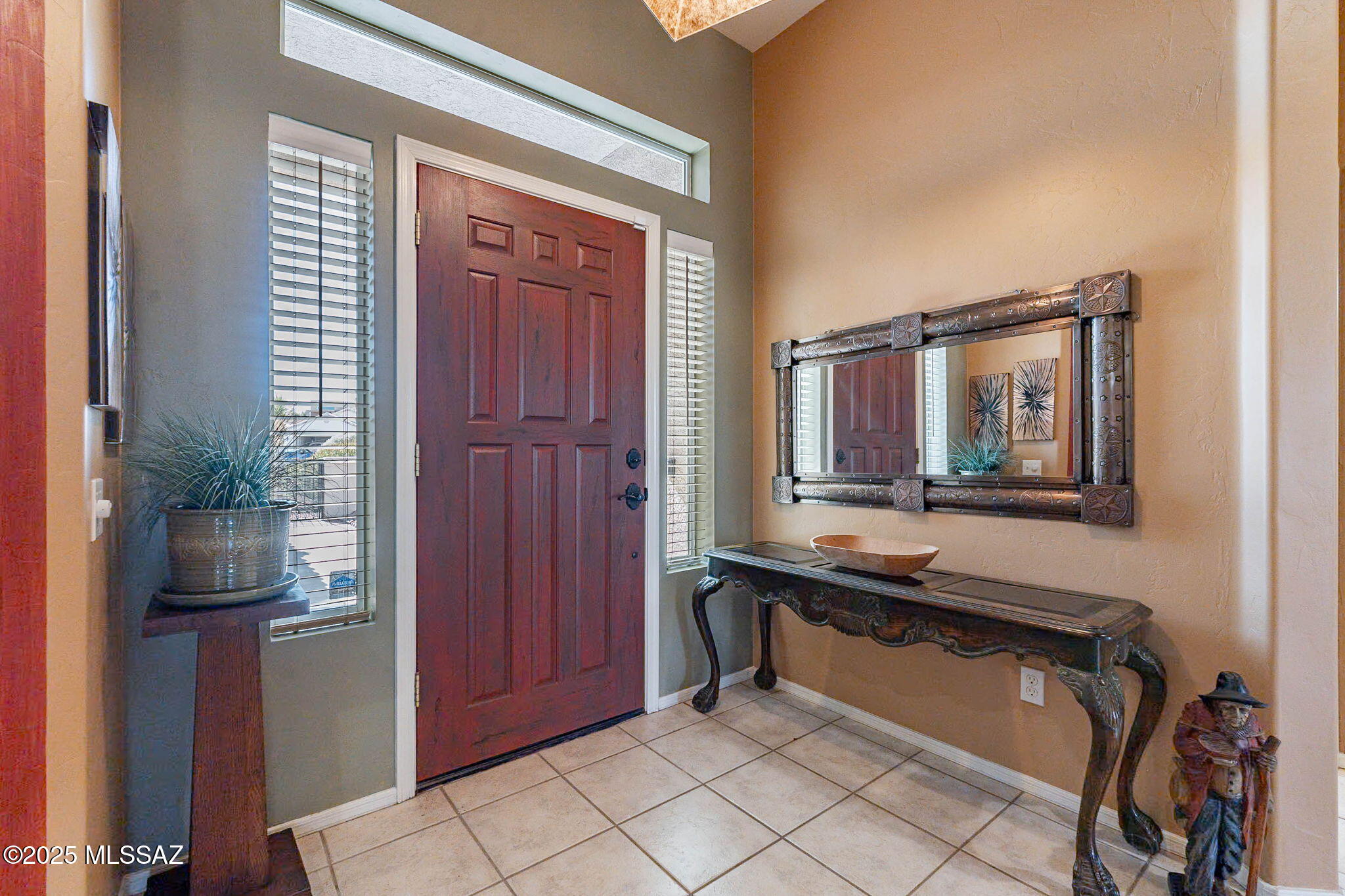 374 W Continental Vista Place