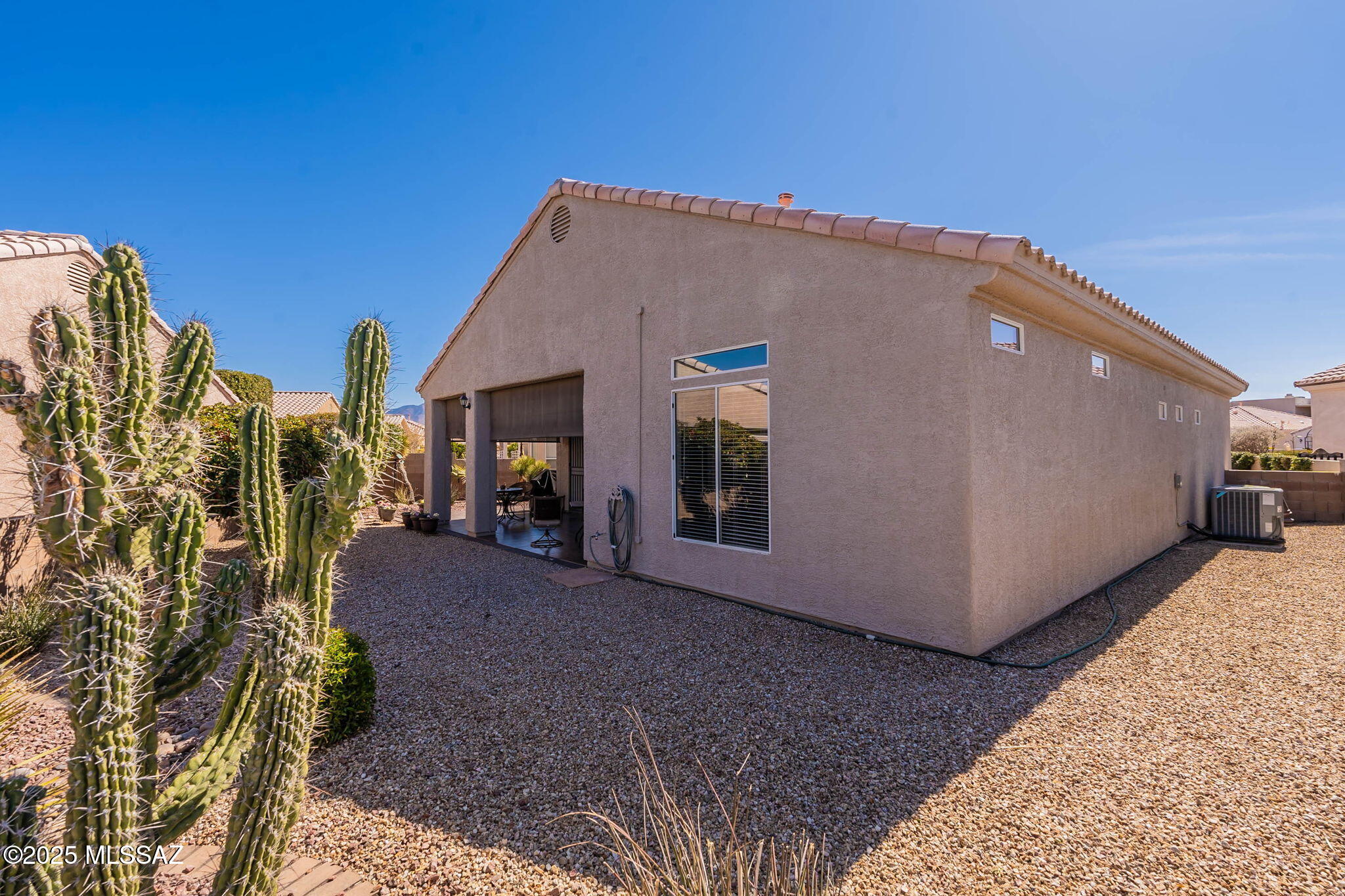 374 W Continental Vista Place