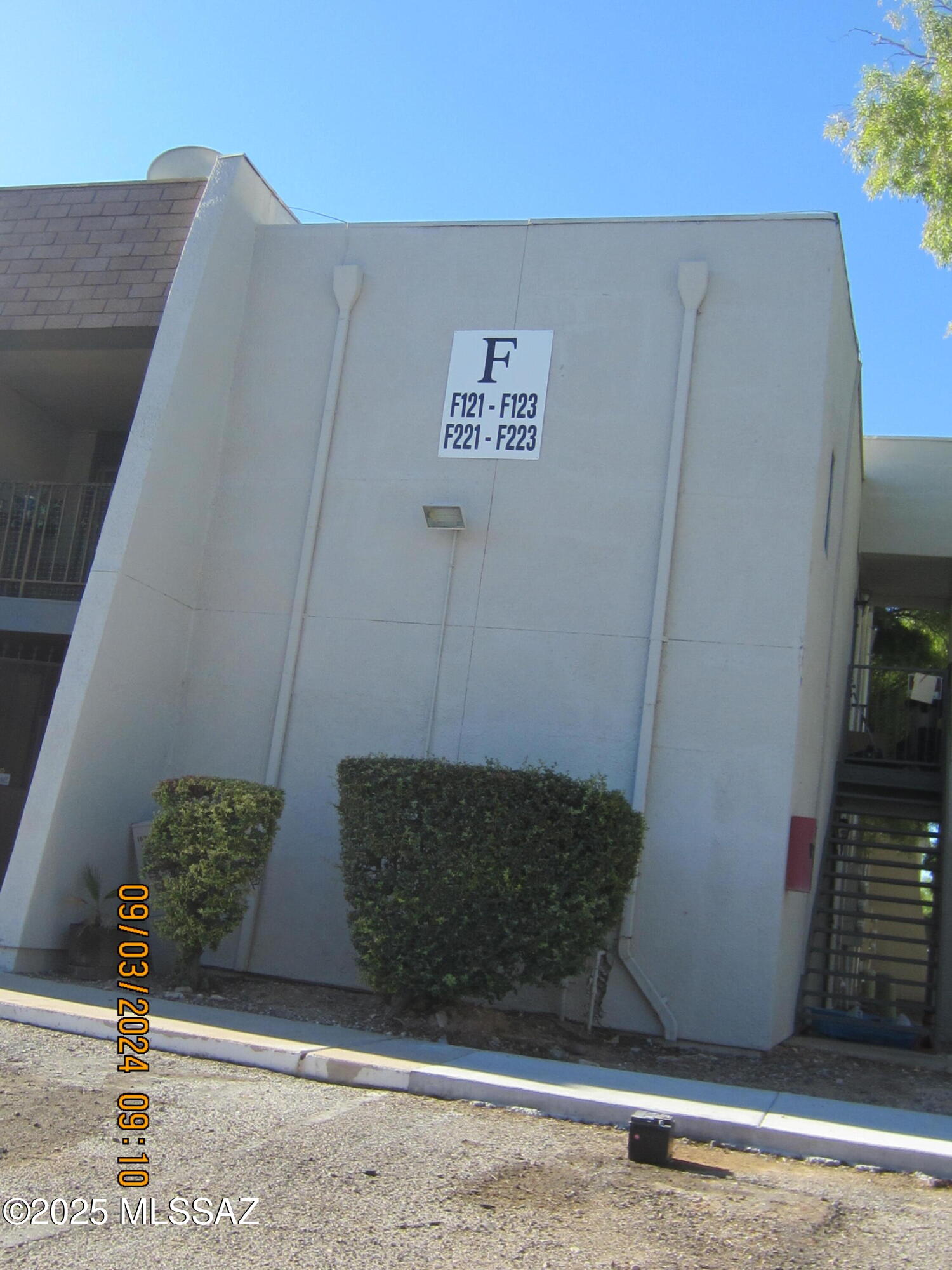 1620 N Wilmot Road F223