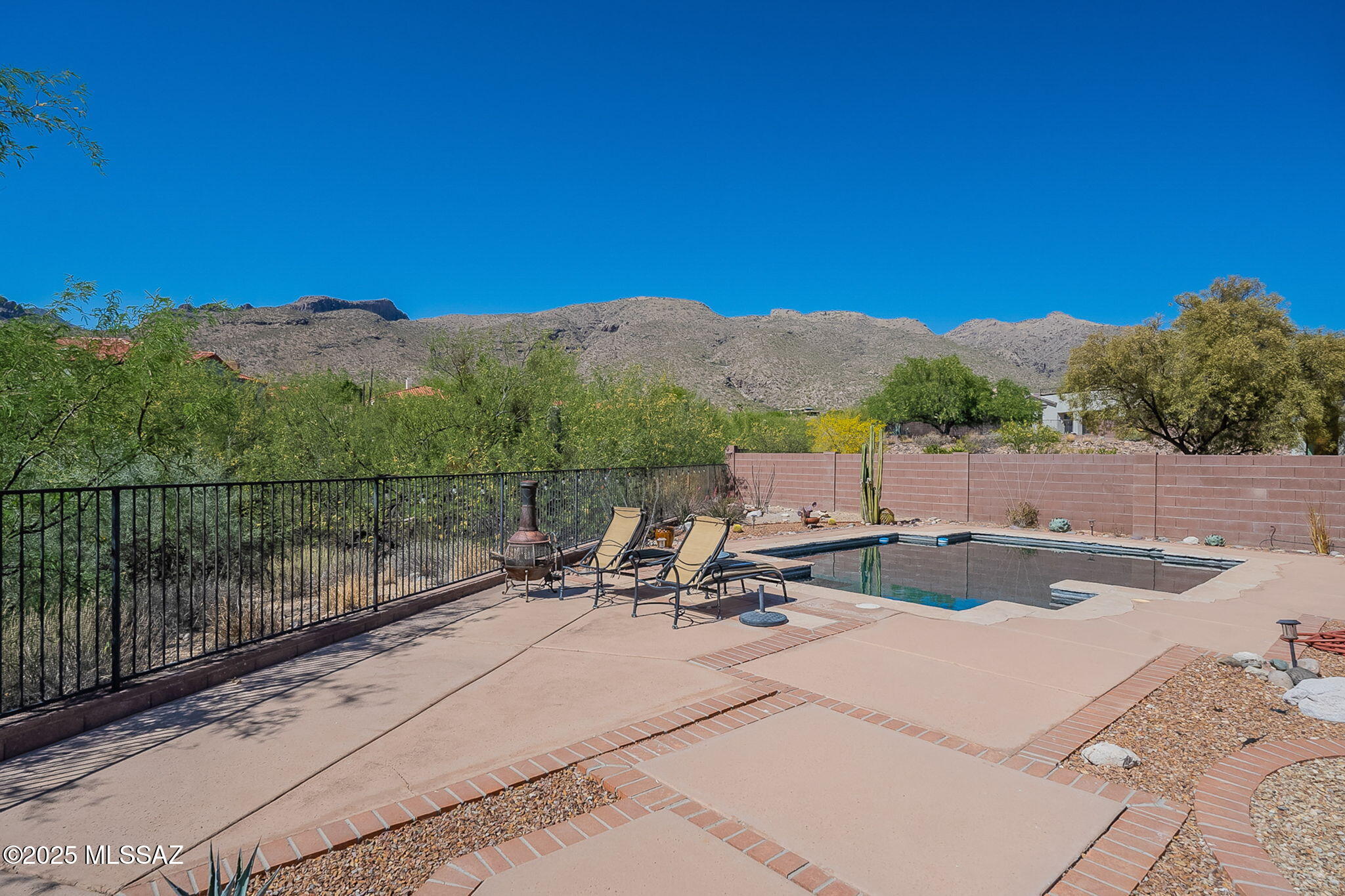 5111 N Fairway Heights Drive