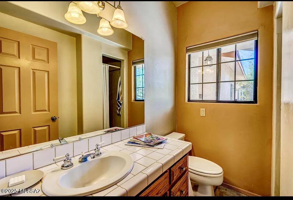 1020 W Orange Grove Road