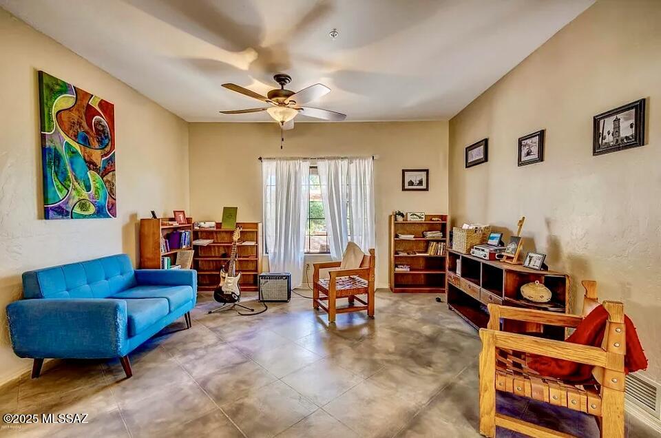 1020 W Orange Grove Road