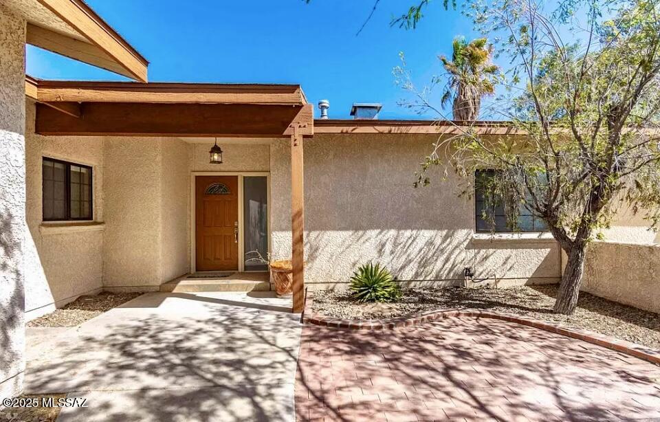 1020 W Orange Grove Road