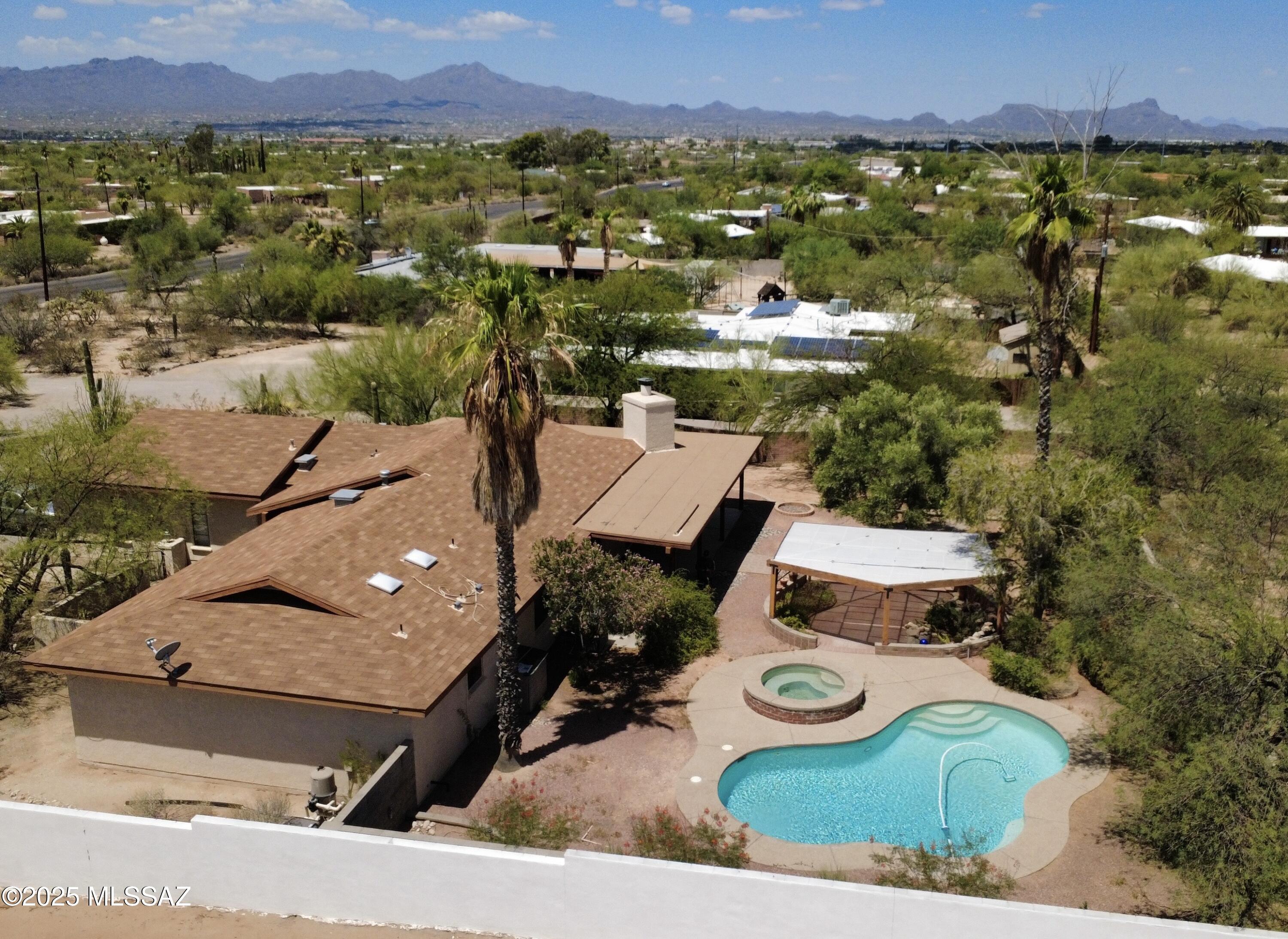 1020 W Orange Grove Road