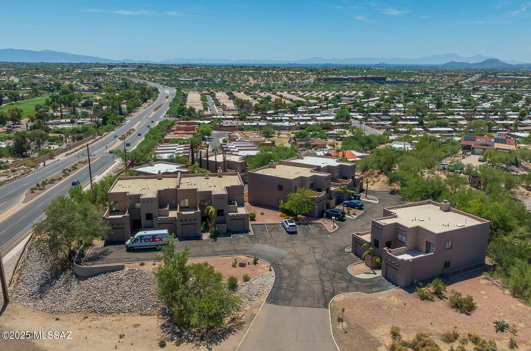 8101 N Tucson National Place Unit: 18