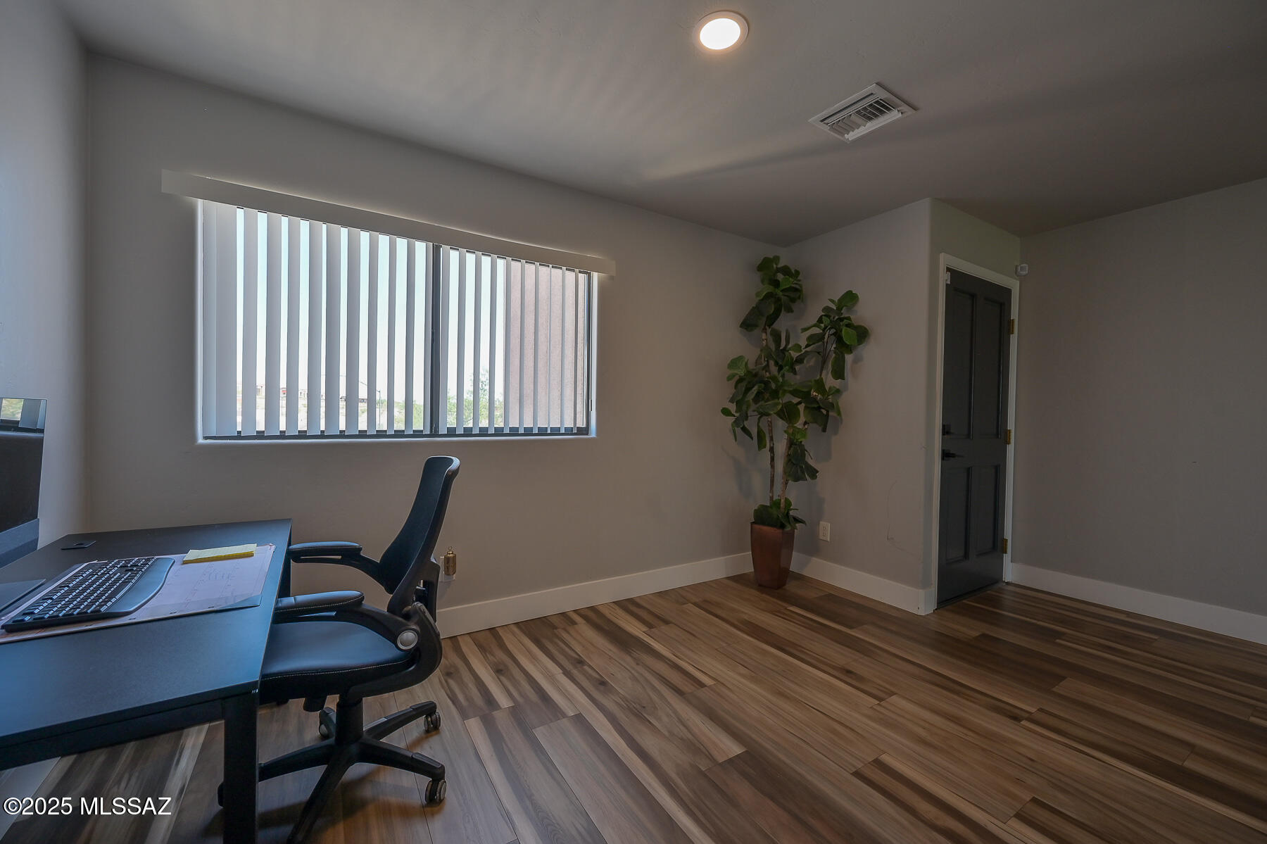 8101 N Tucson National Place Unit: 18