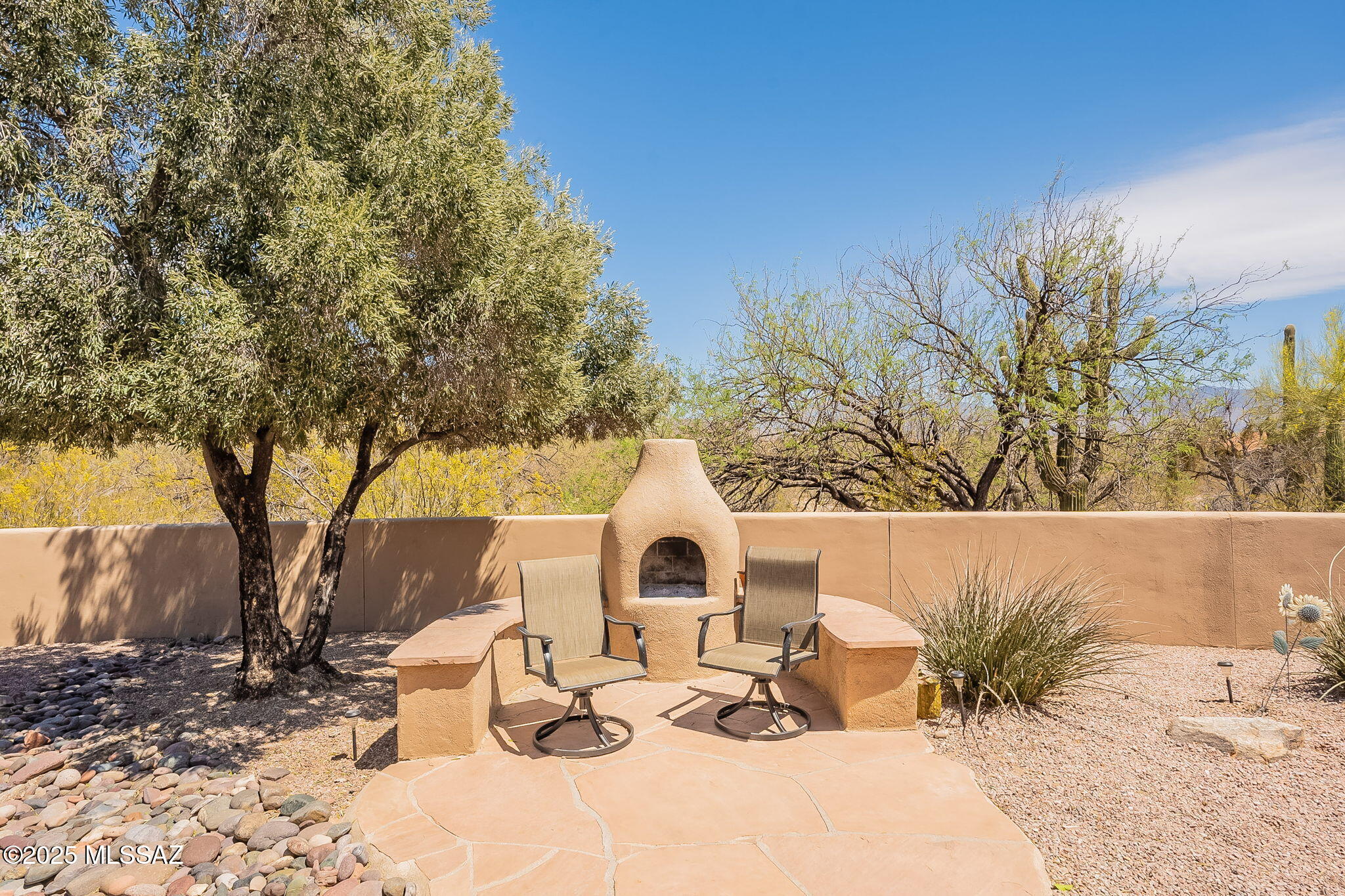 9840 E Vermillion Place