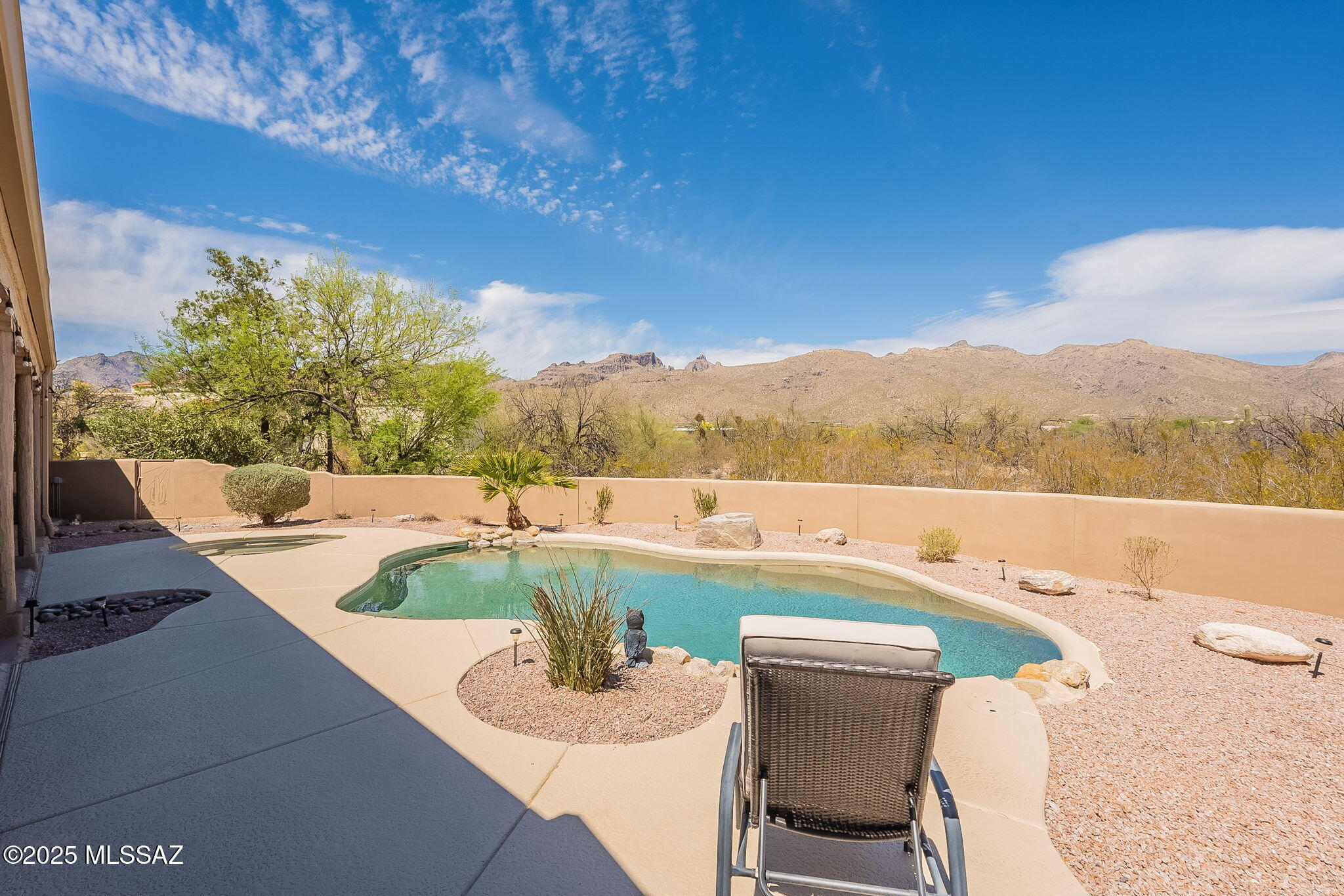 9840 E Vermillion Place