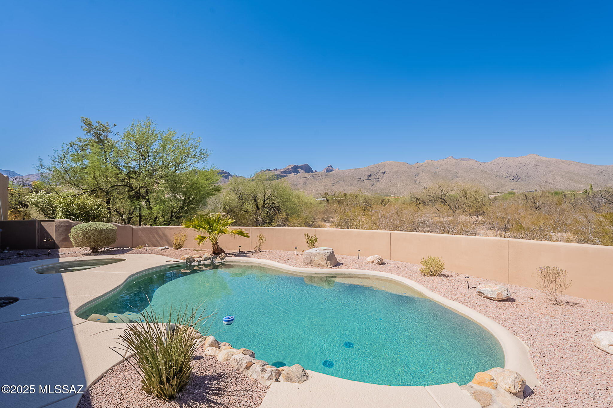 9840 E Vermillion Place