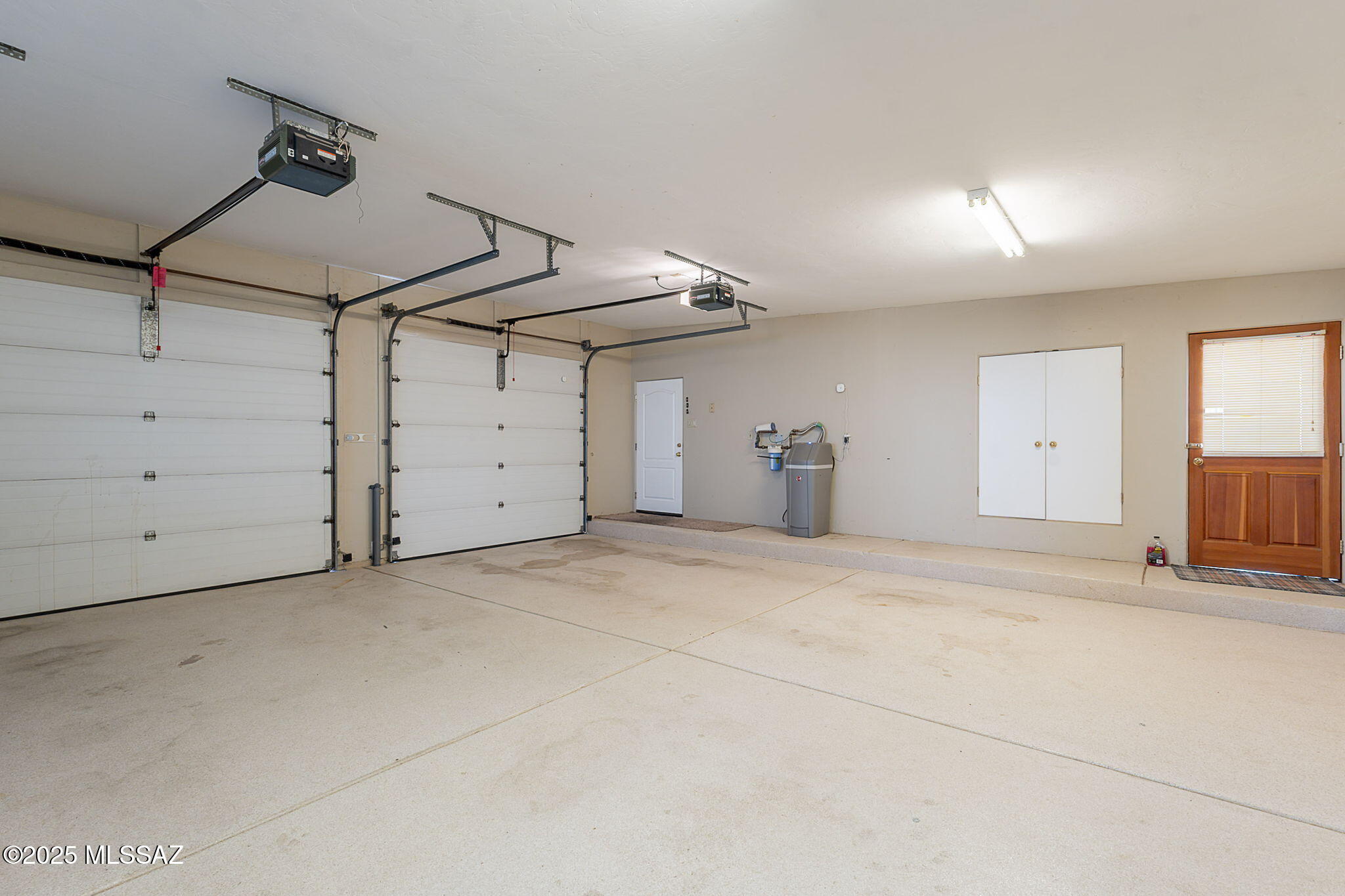 9840 E Vermillion Place