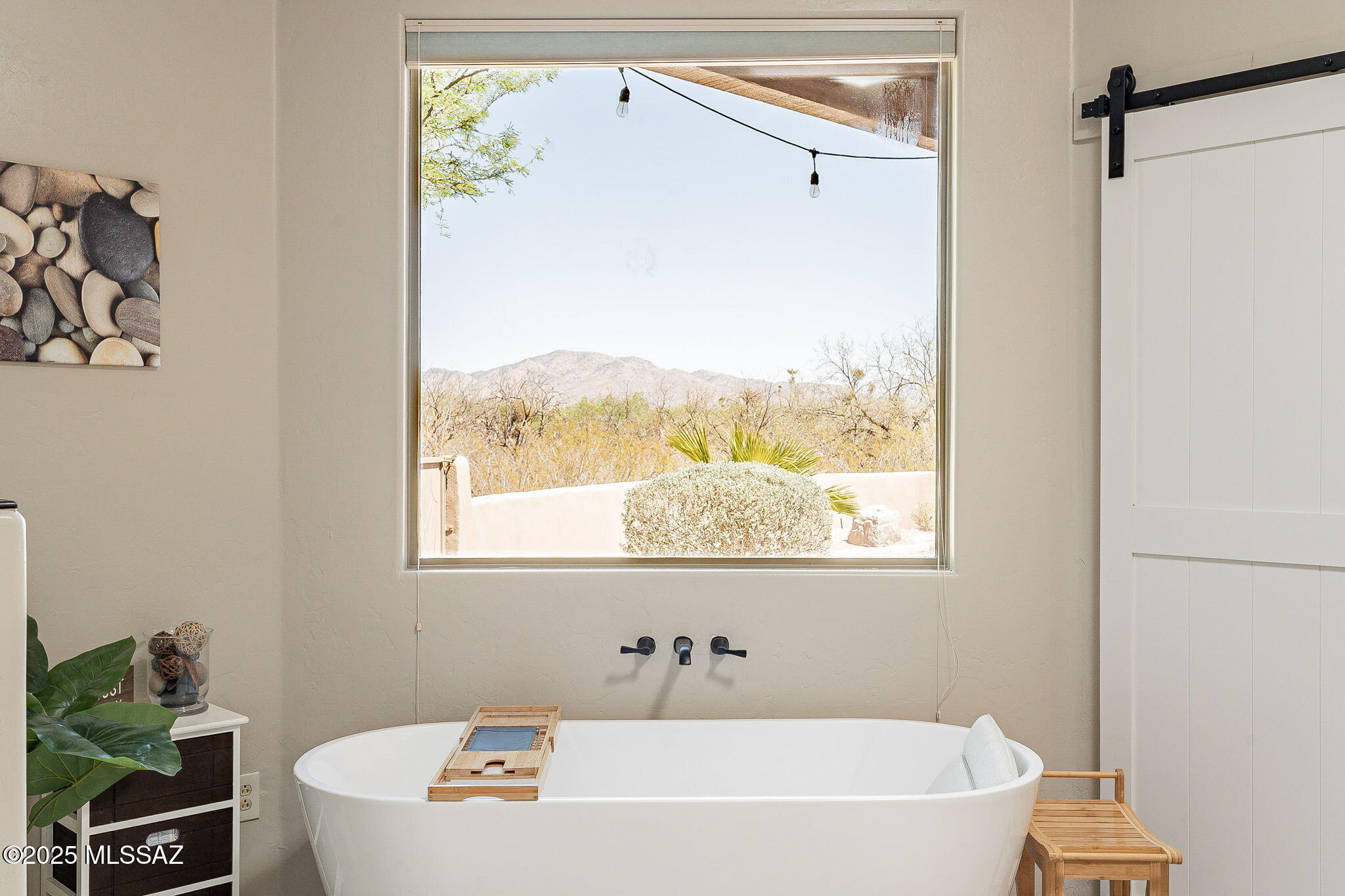 9840 E Vermillion Place