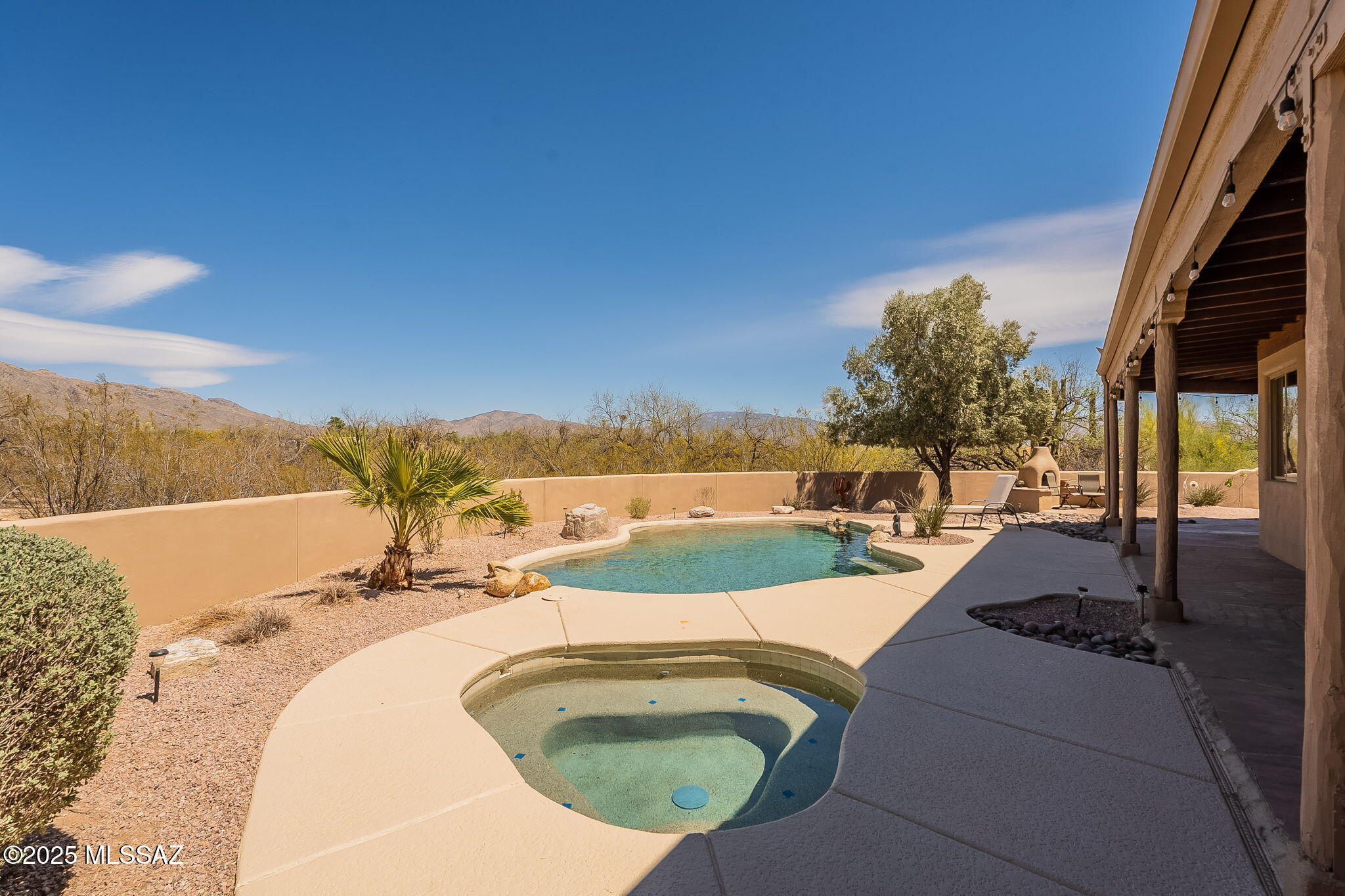 9840 E Vermillion Place