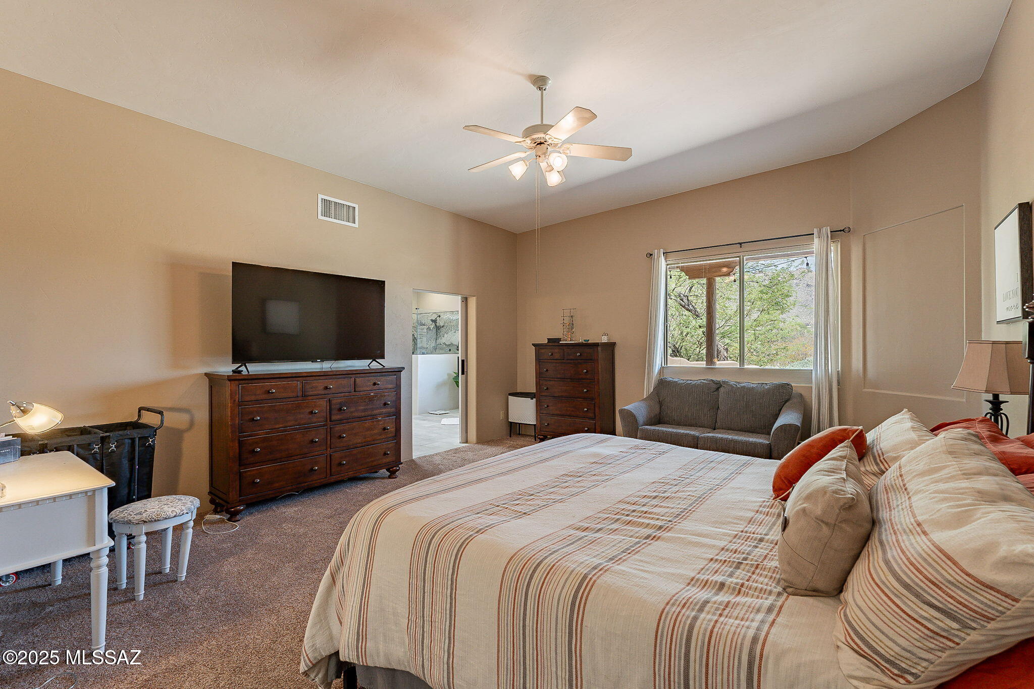 9840 E Vermillion Place