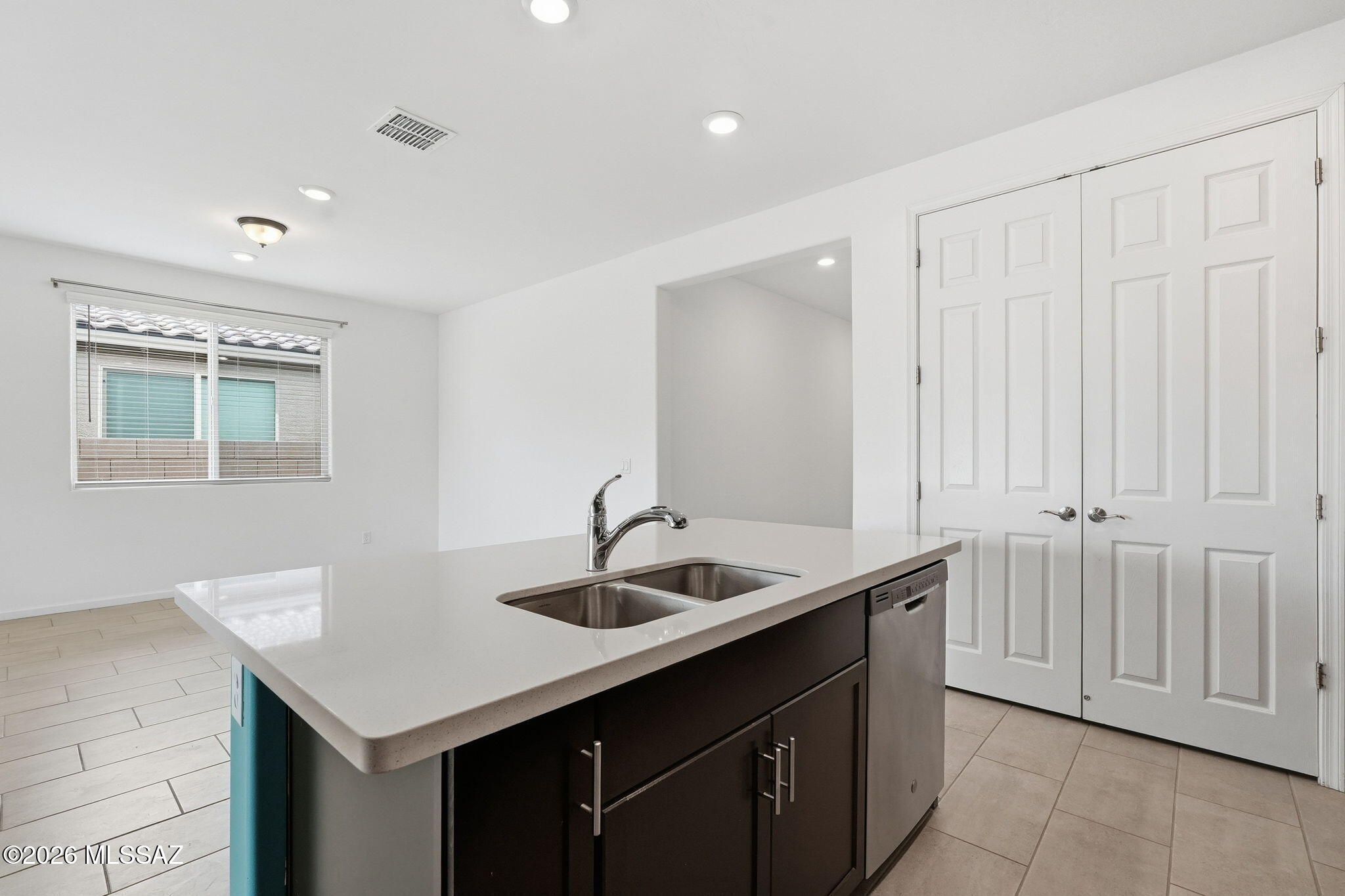 2989 W Willow Moon Trail