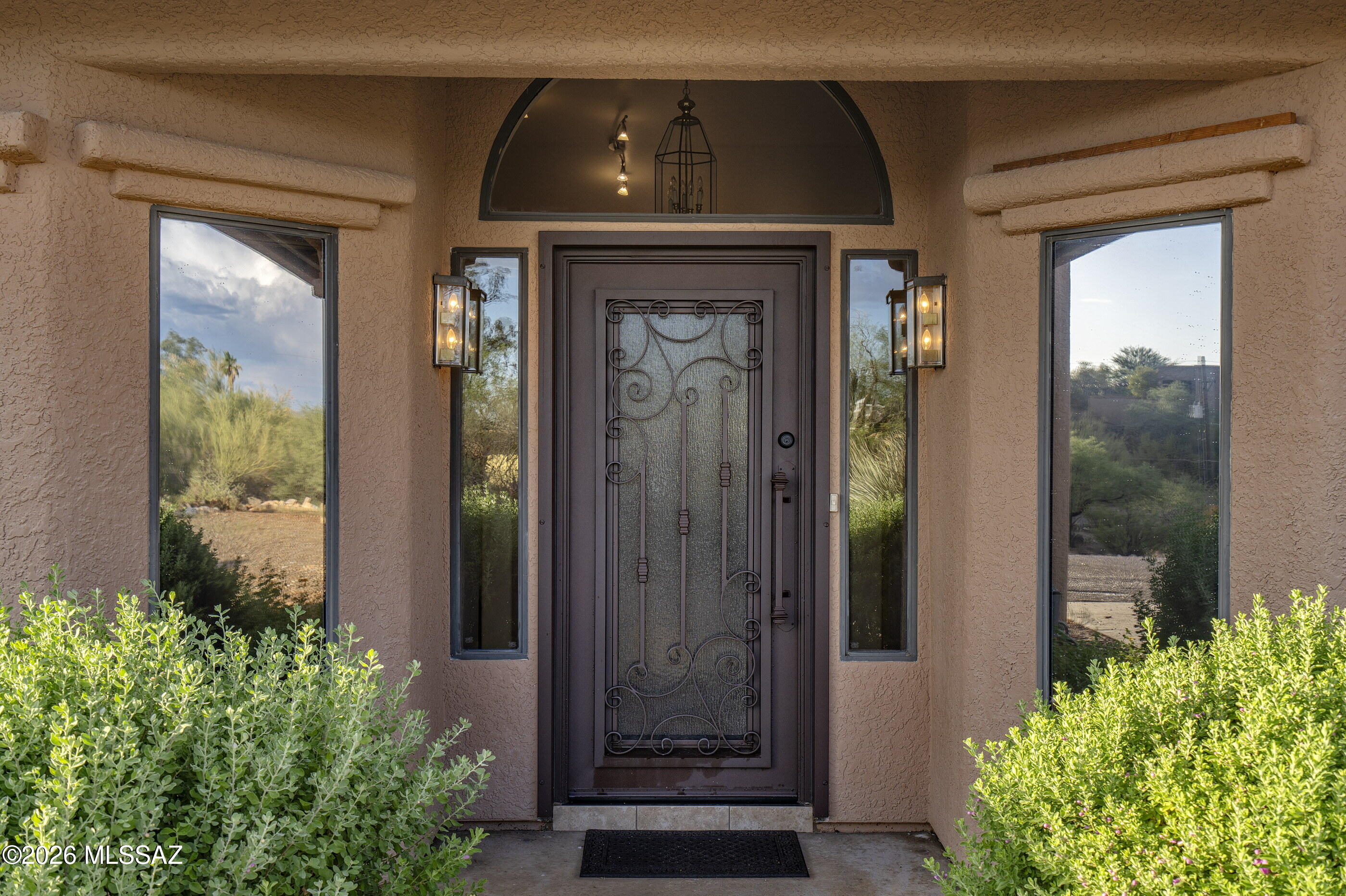 4310 N Camino Arco